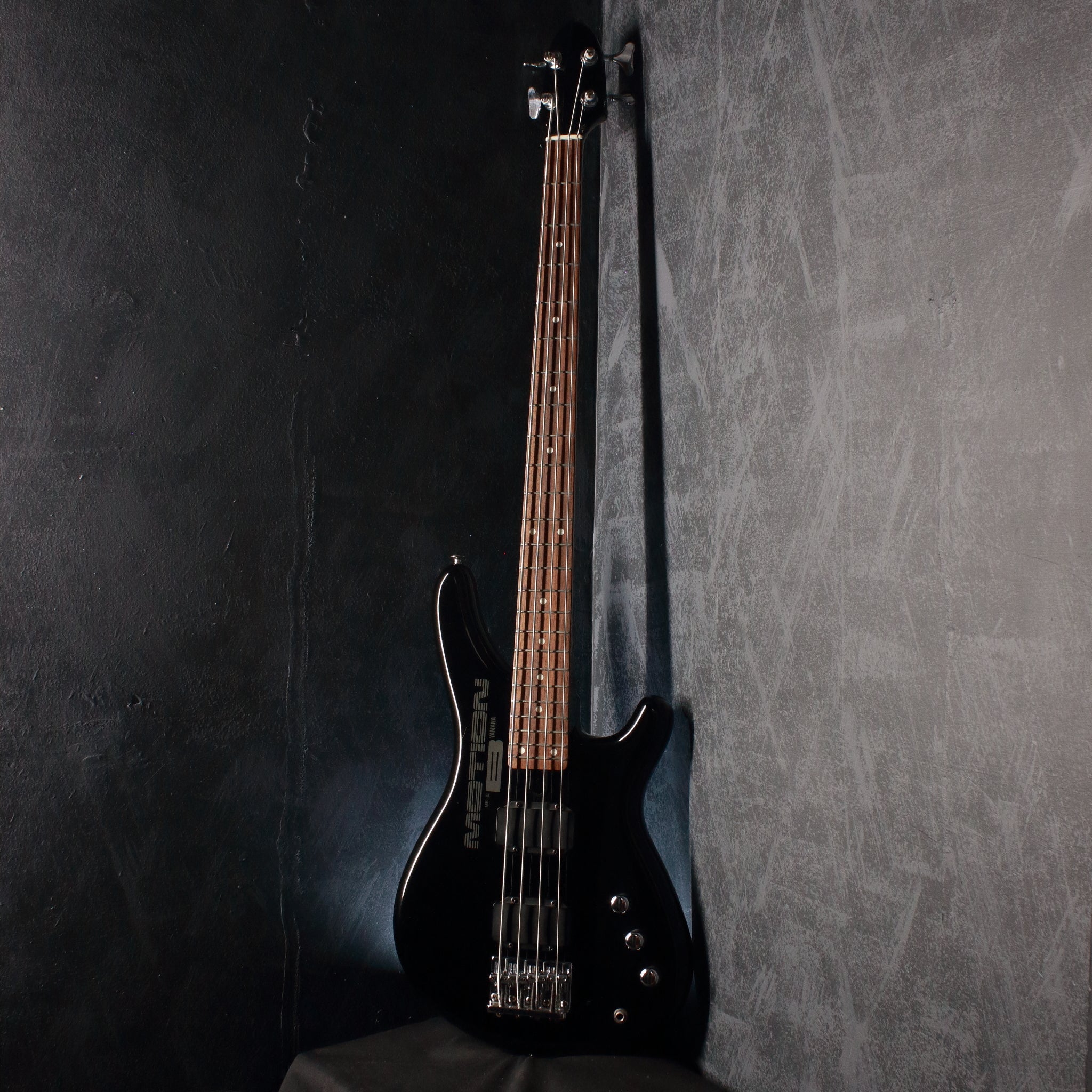 Yamaha MB-III Motion Bass Black 1988 – Topshelf Instruments
