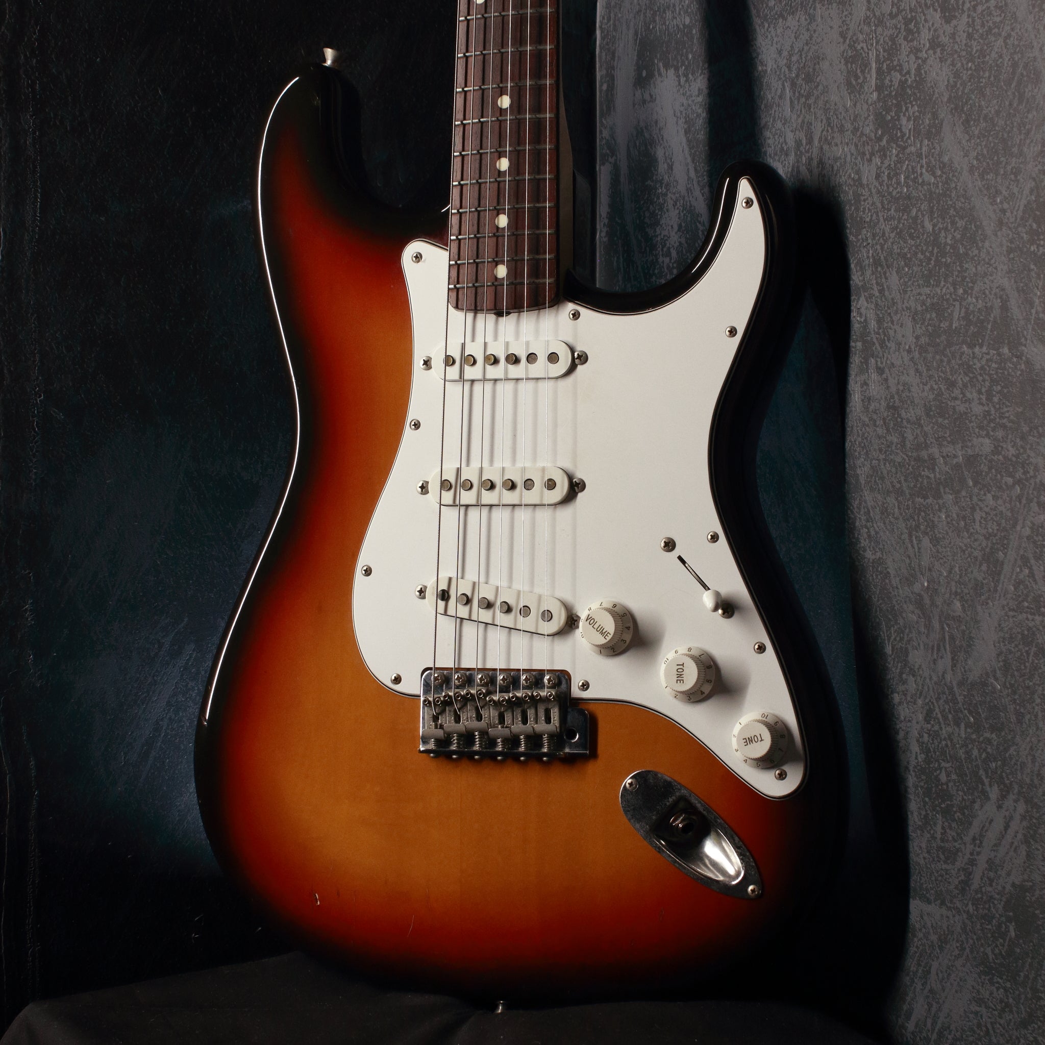 Fender Japan '62 Stratocaster ST62-58US Sunburst 1998 – Topshelf