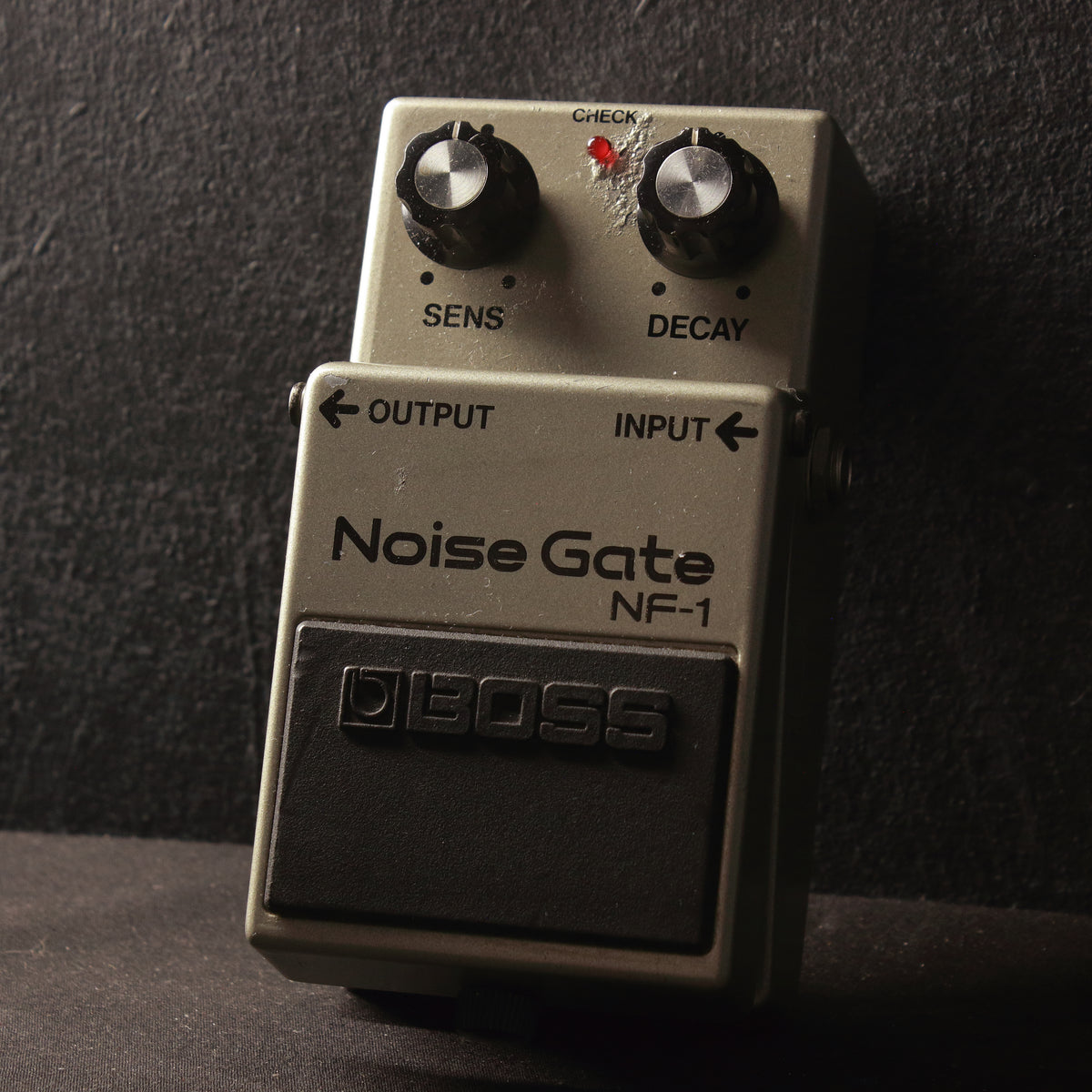 BOSS NF-1 Noise Gate 銀ネジ 1978年製ホビー・楽器・アート - ギター