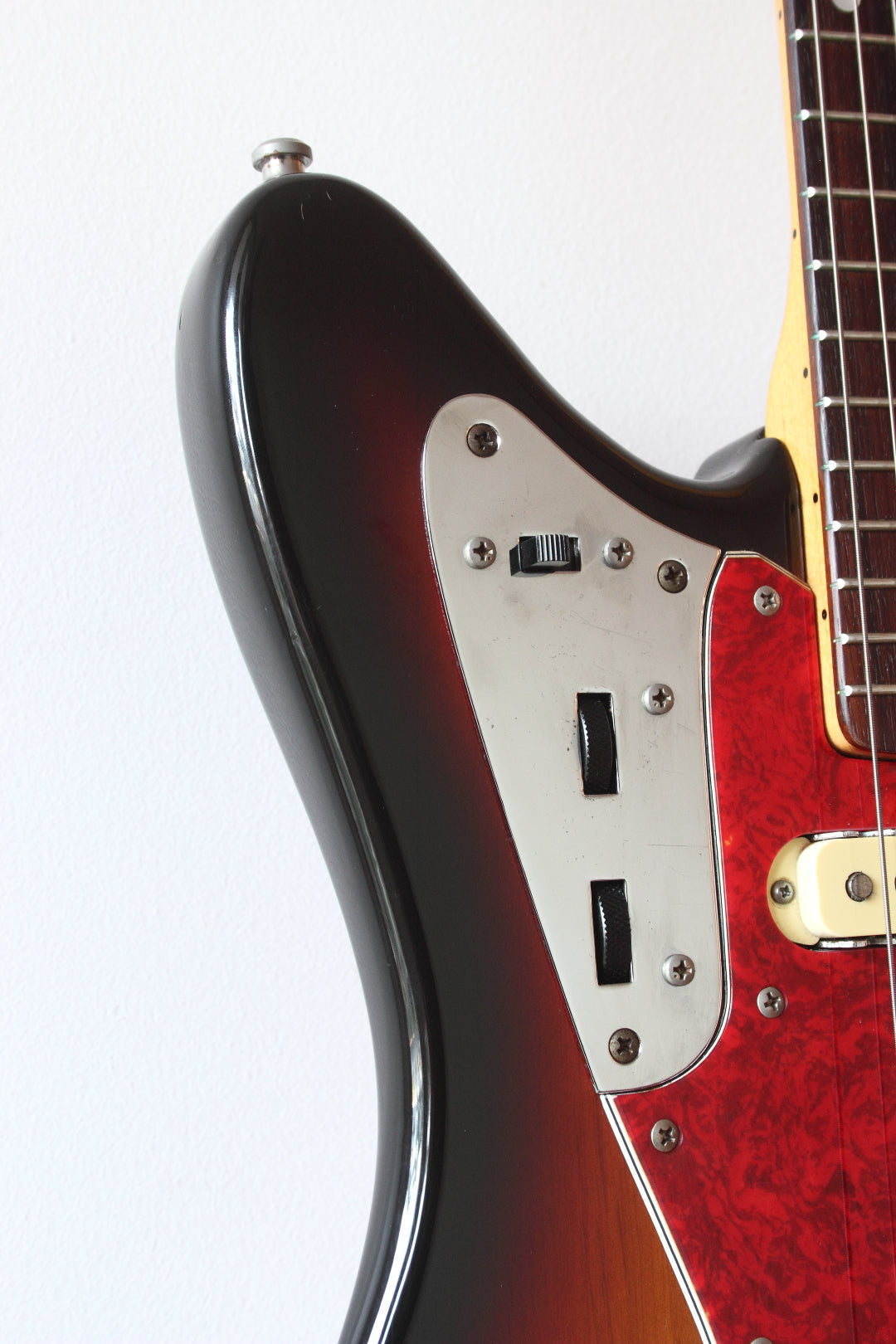 ~1993 Fender Jaguar Made in Japan Photo Flame Sunburst