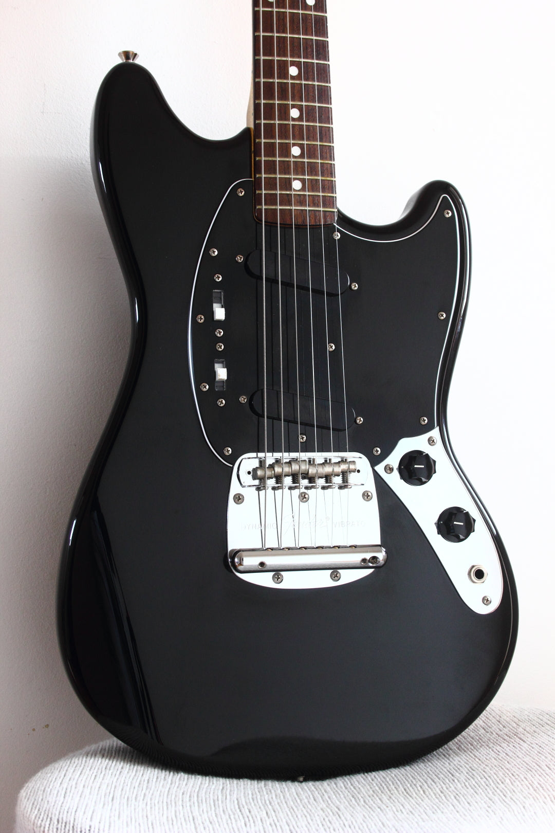Fender Classic 70s Mustang Black 2015 – Topshelf Instruments