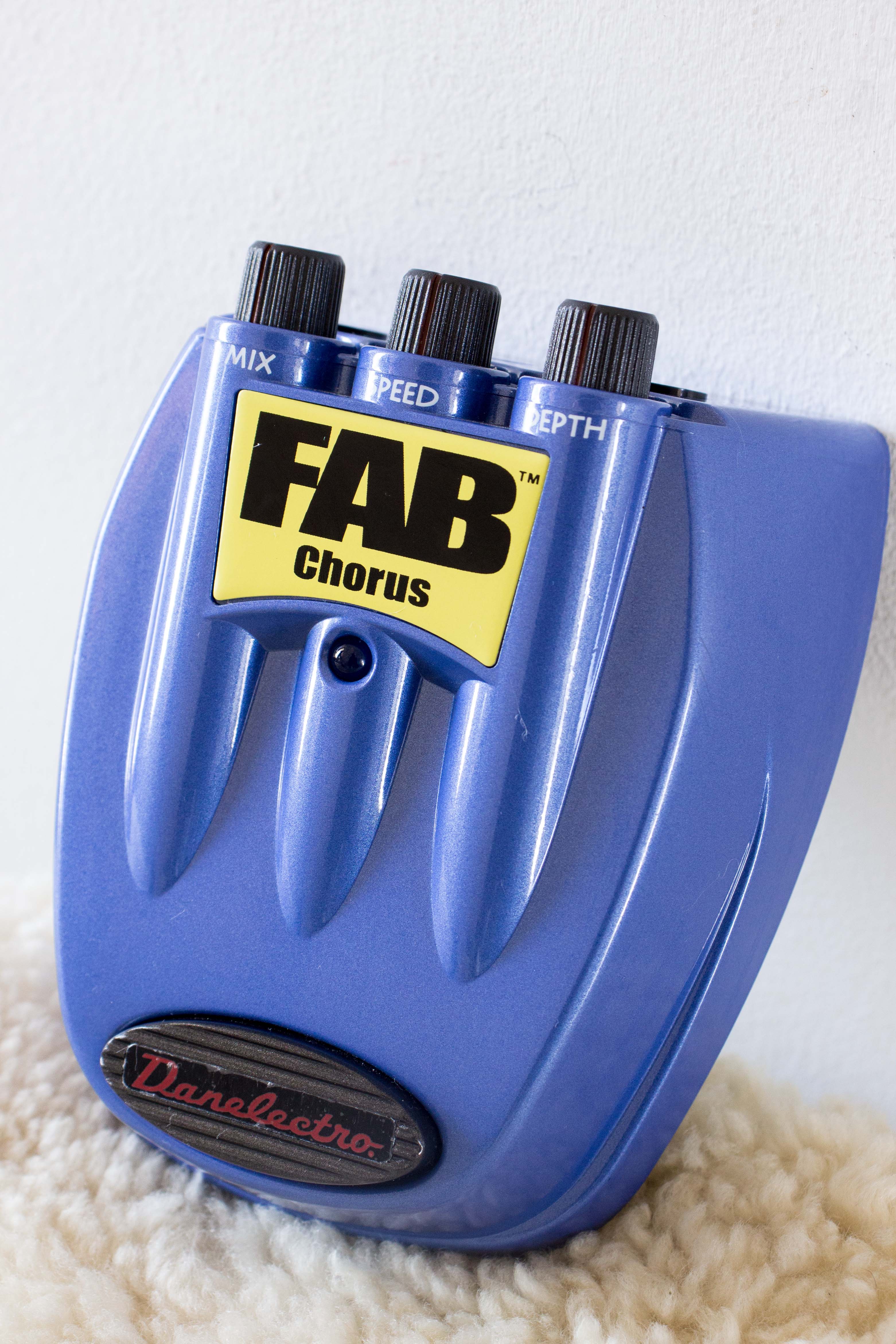 danelectro chorus pedal Danelectro FAB Chorus Pedal – Topshelf Instruments
