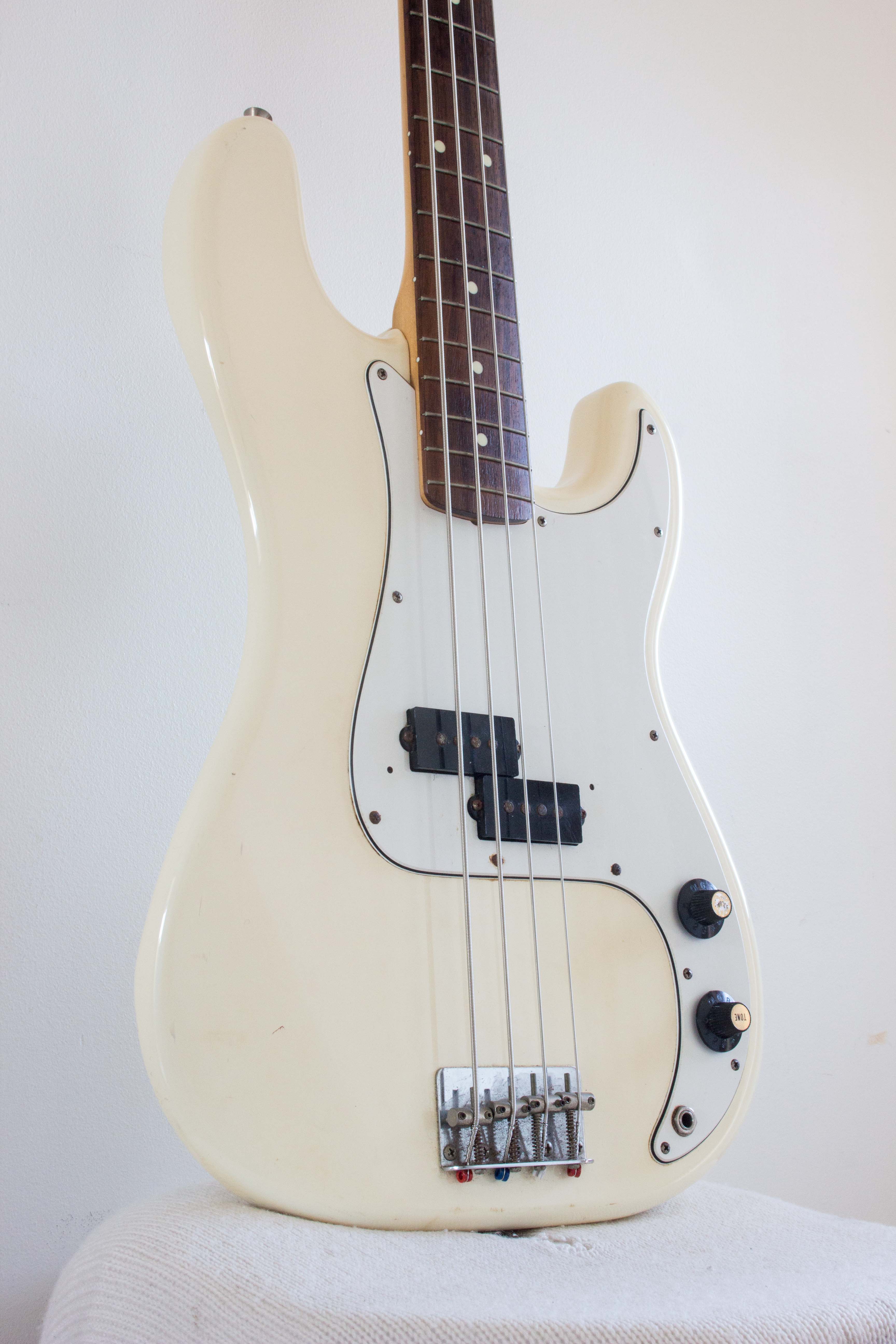 Fender Japan Japan Standard Precision Bass PB-43 Vintage White 1999-02 –  Topshelf Instruments