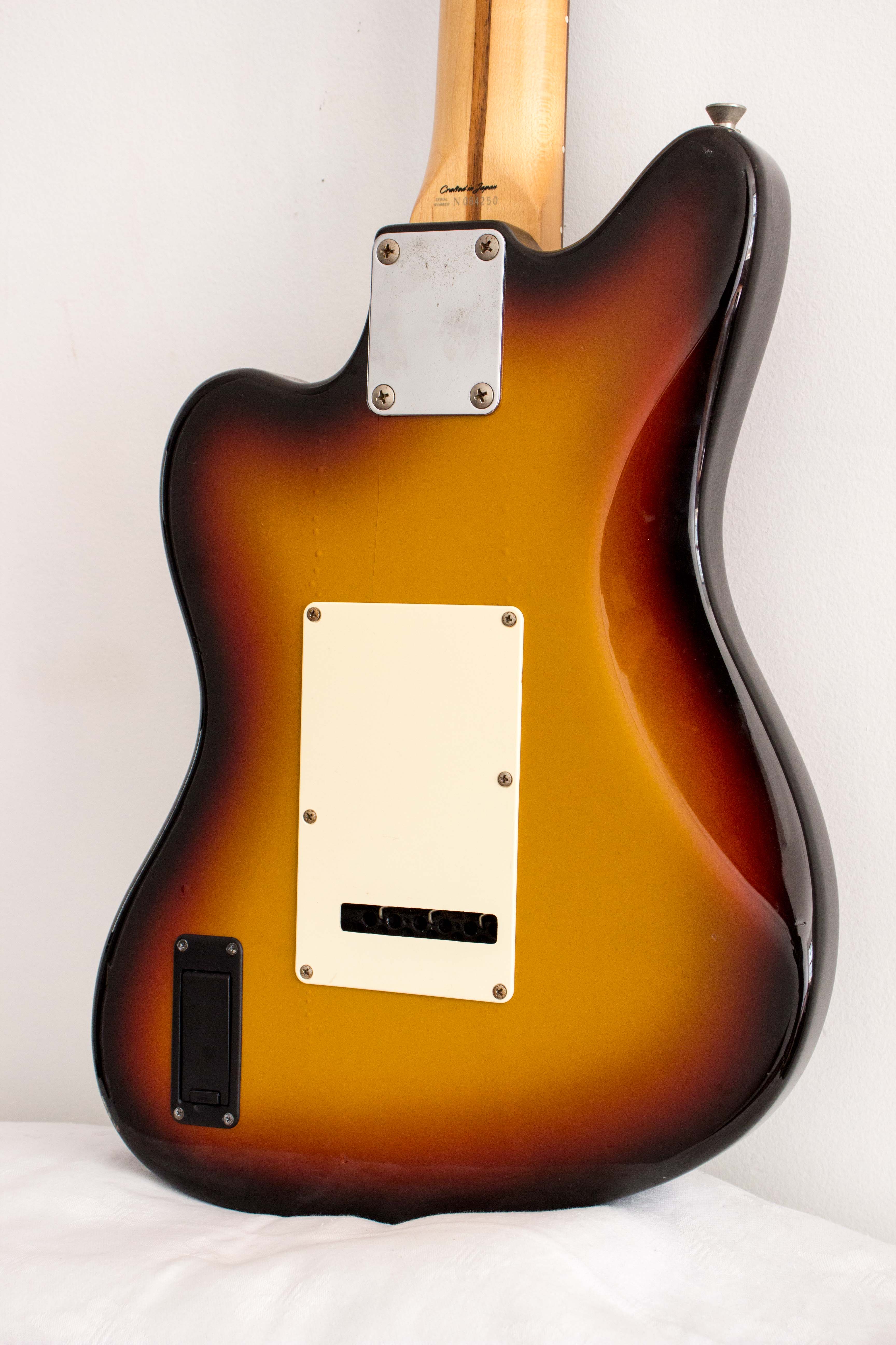 Fender Japan JM-Champ10 Mini Jazzmaster Sunburst 1997 – Topshelf