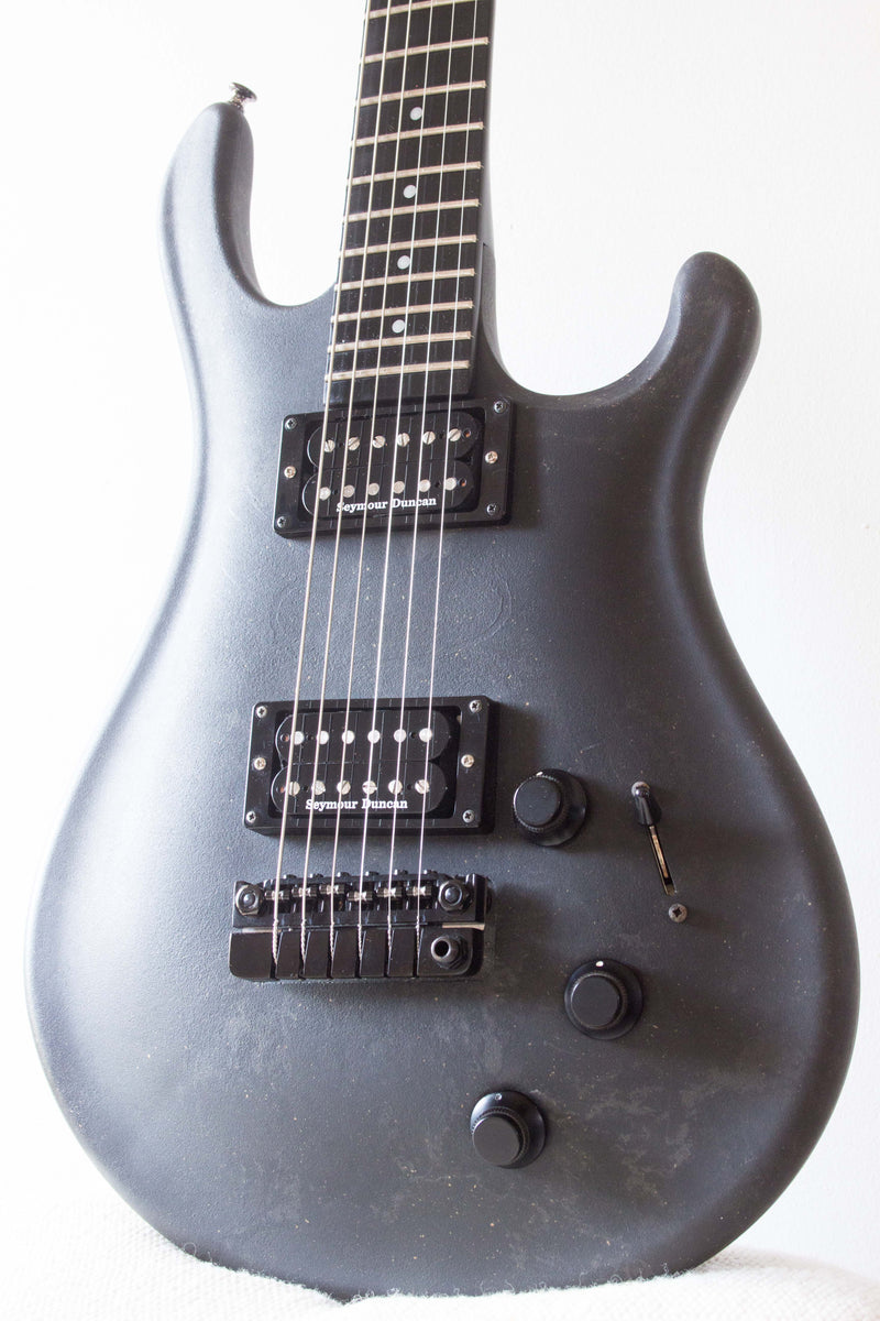 Flaxwood Aija Sandblasted Black 2014 – Topshelf Instruments