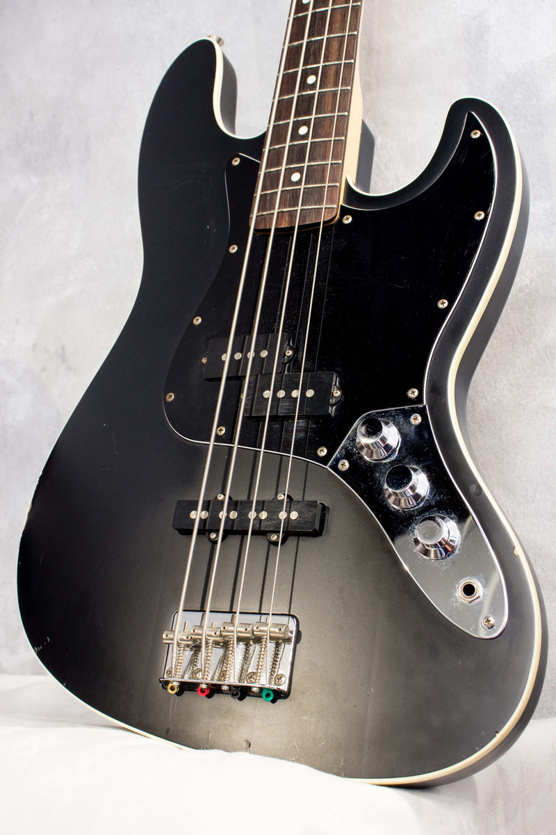 Fender Japan Aerodyne Jazz Bass Matte Black 2004 – Topshelf