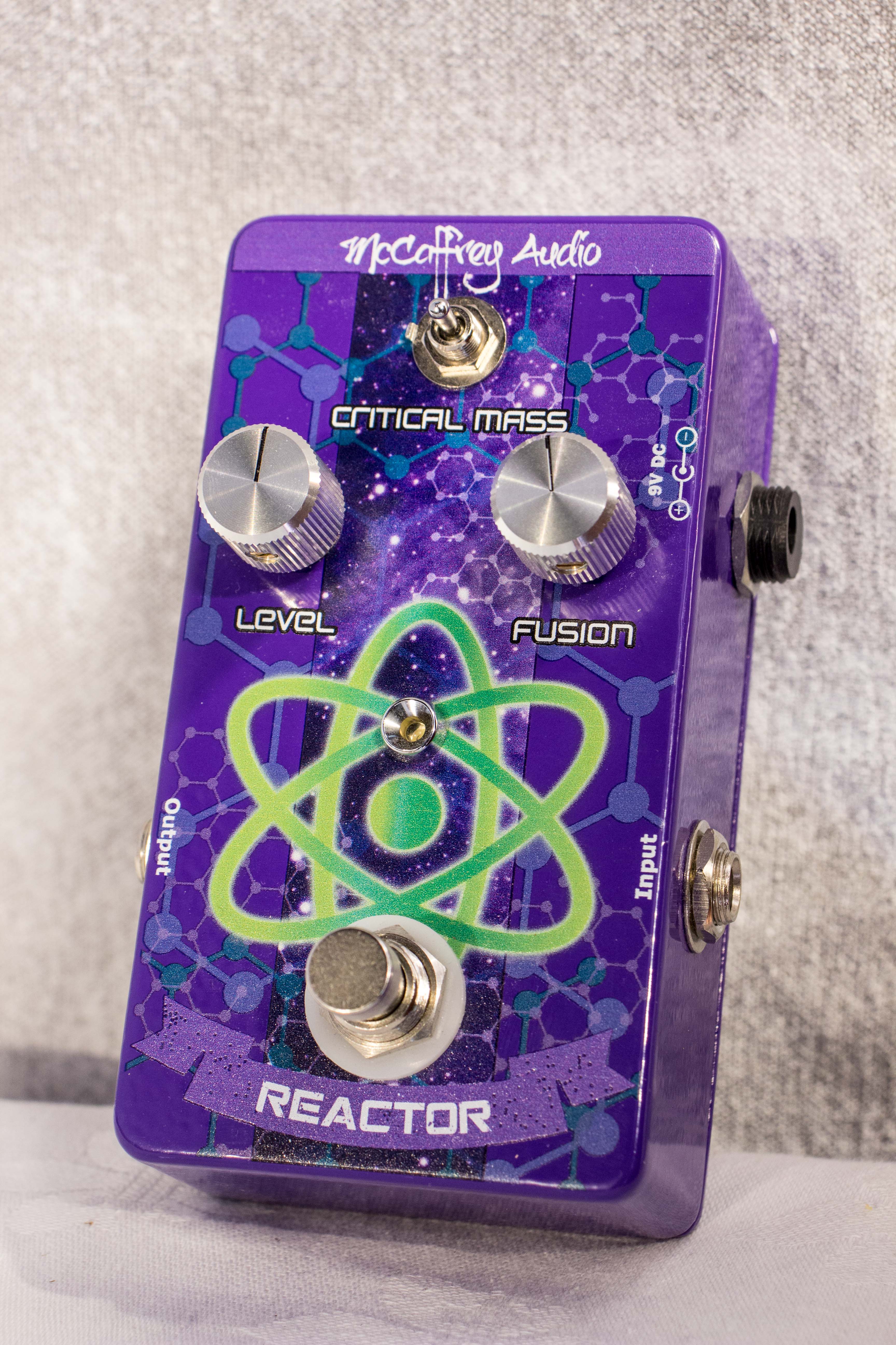 McCaffrey Audio Reactor Compressor Pedal – Topshelf Instruments
