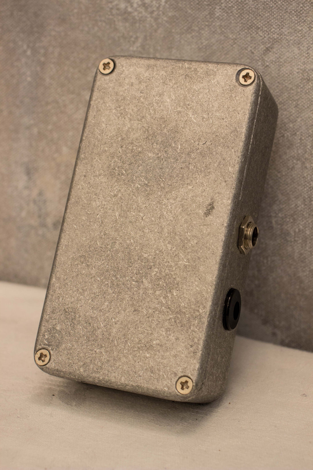 Devi Ever Hounds Tooth Fuzz Pedal