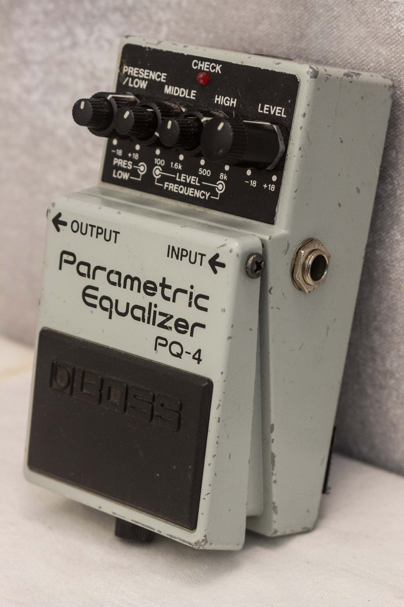 絶版　BOSS PQ-4 parametric equalizer Boss PQ-4 Parametric Equalizer - YouTube
