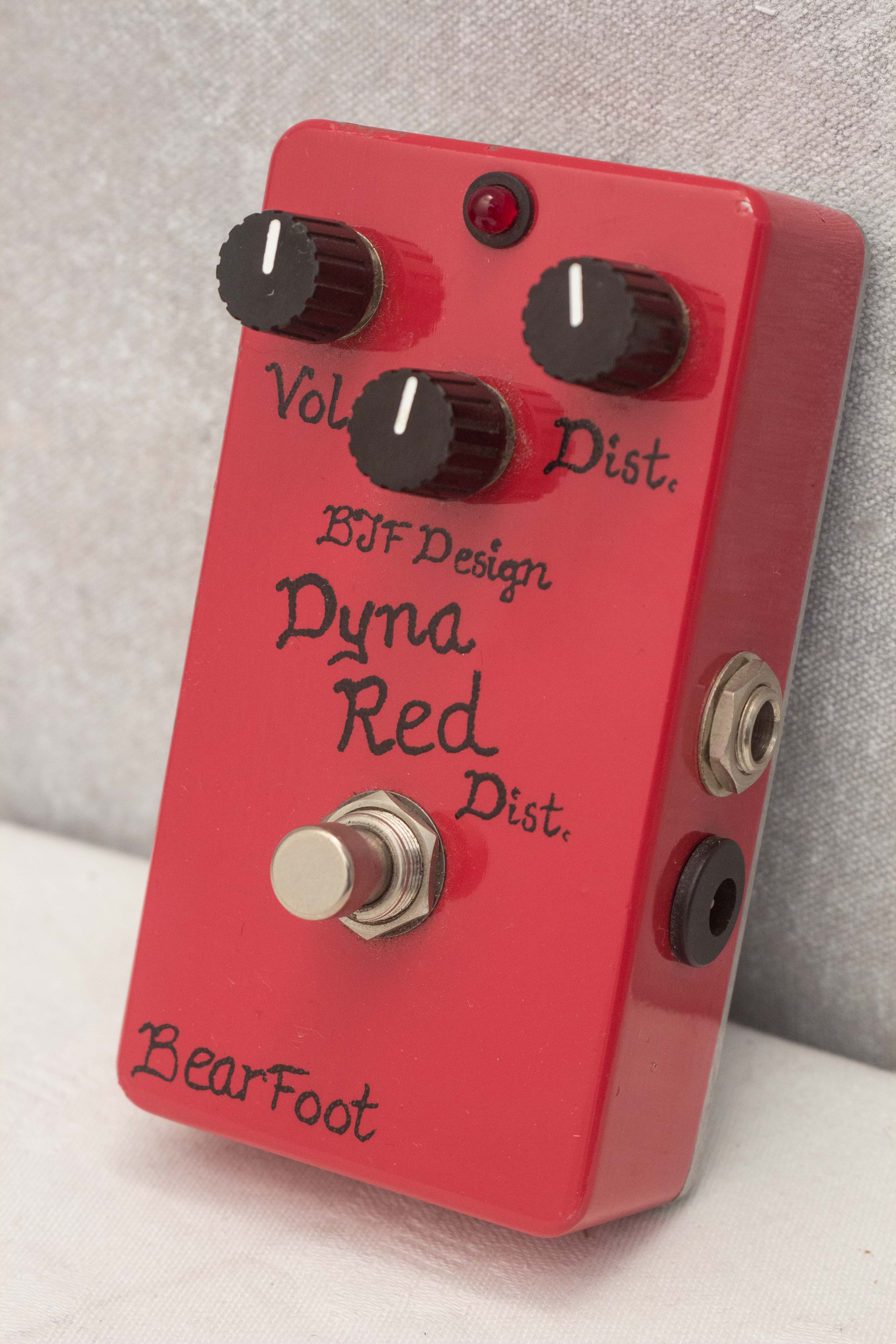 Bearfoot FX Dyna Red Distortion Pedal – Topshelf Instruments