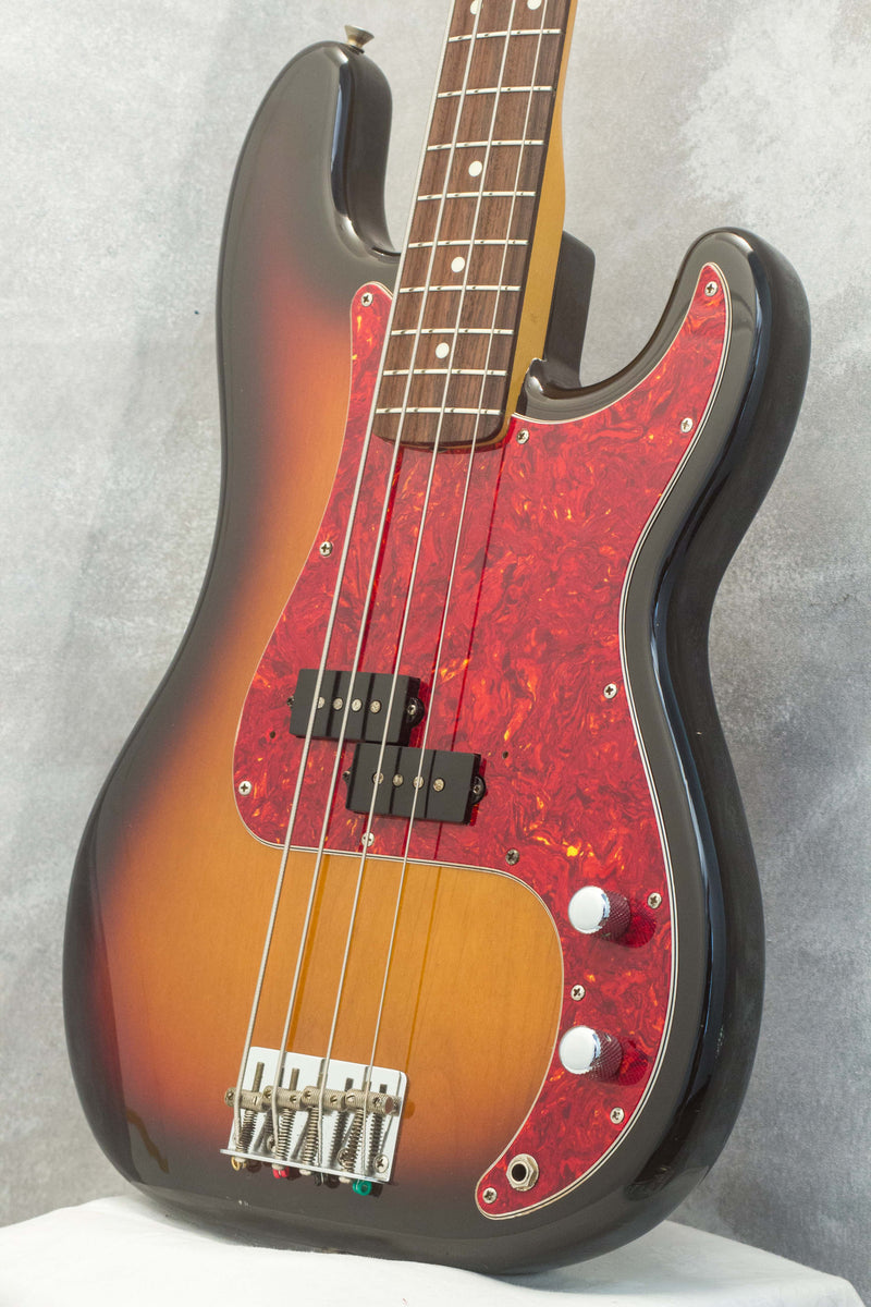 Fender Japan '62 Precision Bass PB62-700 Sunburst 1990 – Topshelf  Instruments