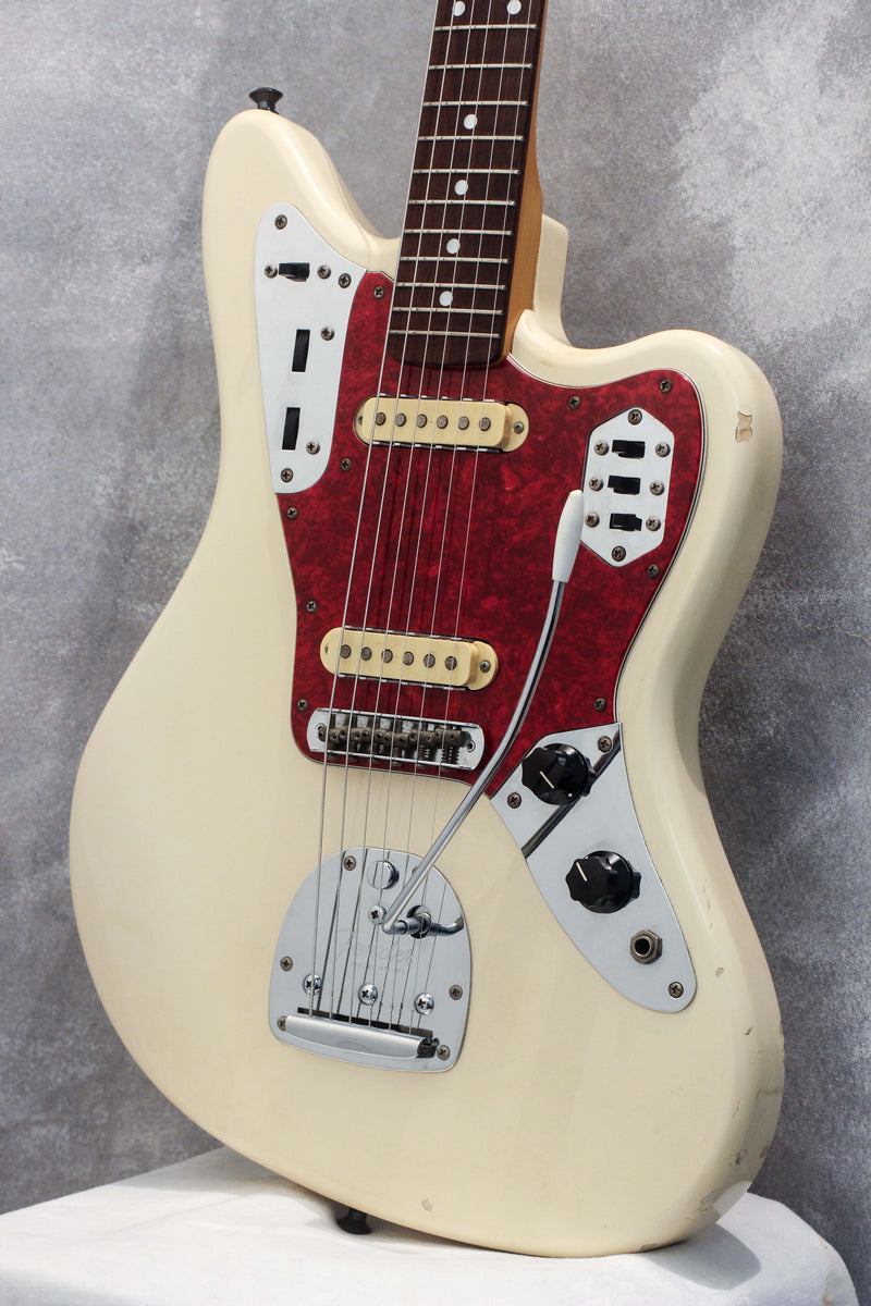 Fender Jaguar ホワイトエレキギターJG66-85 Fender Japan Jaguar JG66-85 Vintage White 1998 – Topshelf Instruments