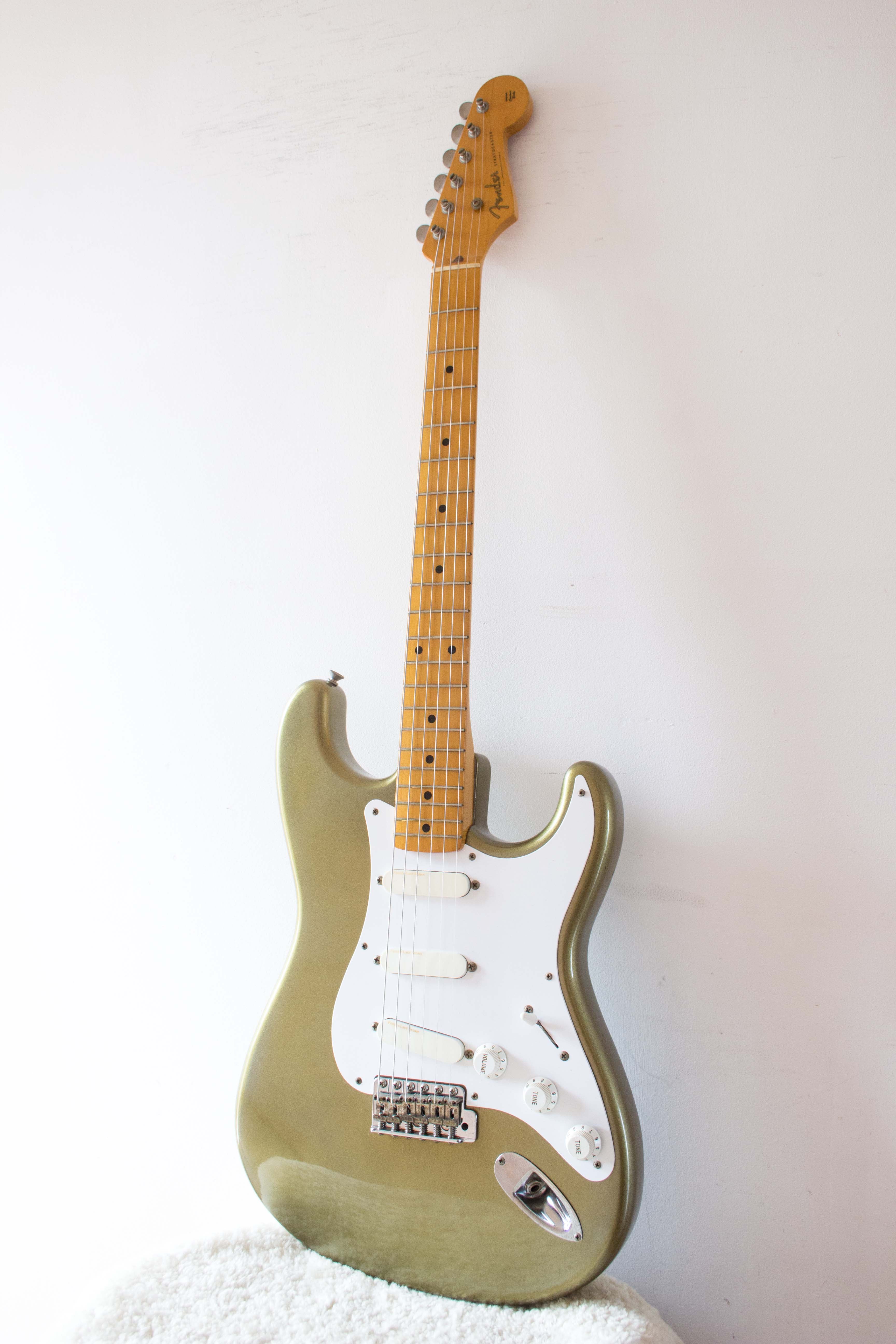 貴重！上級国産54ストラト美良品 Fender Japan ST54-80AM