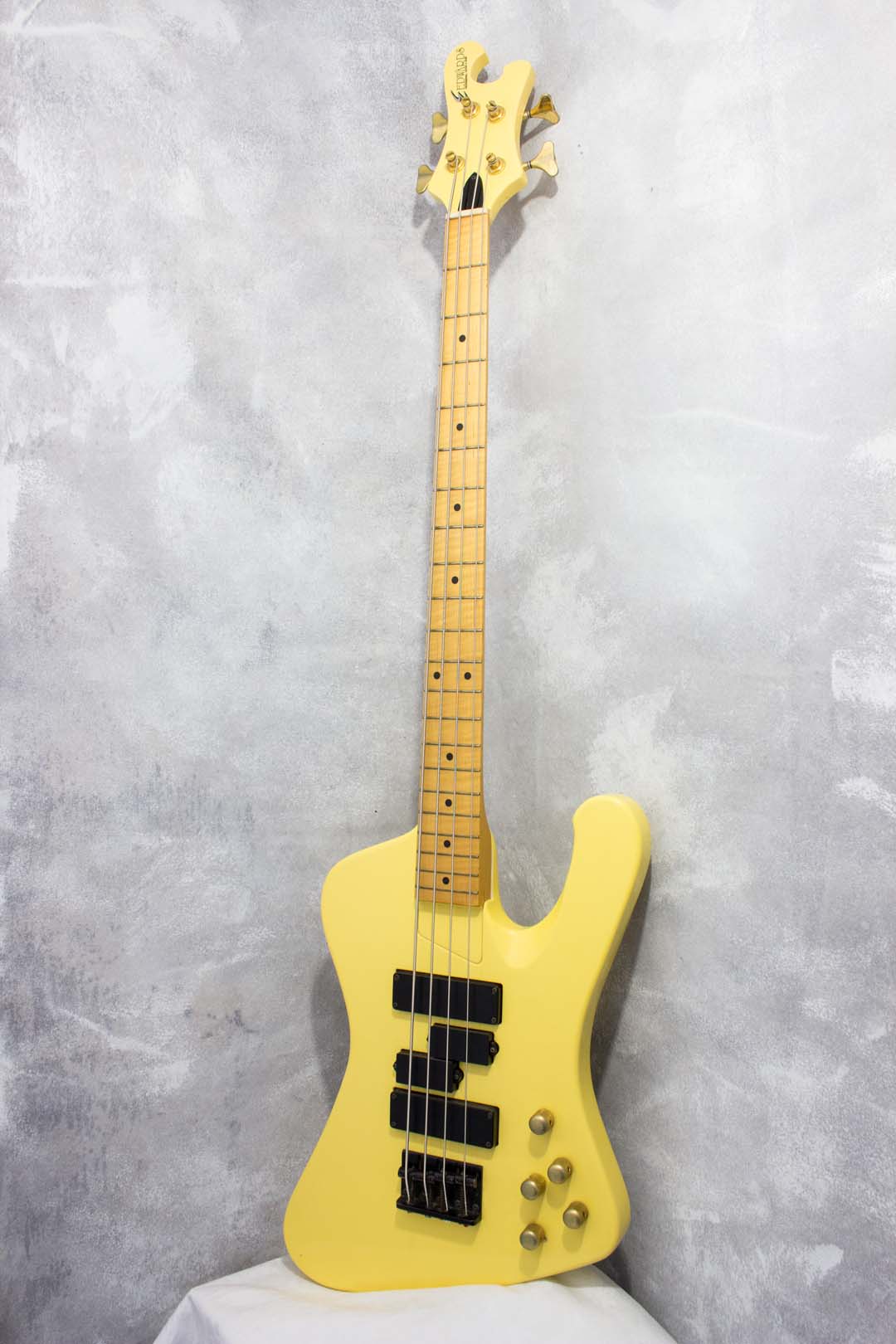 Edwards E-AC-85SM Noisy Signature Bass Yellow 2000 – Topshelf Instruments