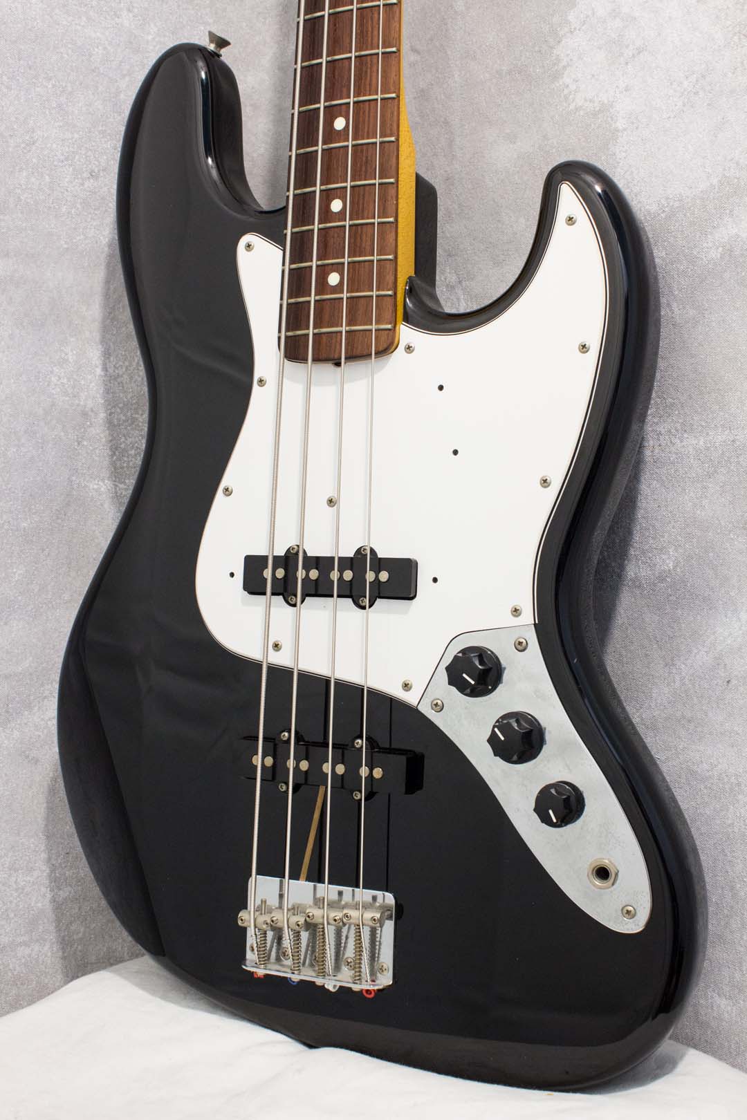 新品 Fender Japan Bass Made in Japan Traditional 2025 Collection '60s Jazz Bass