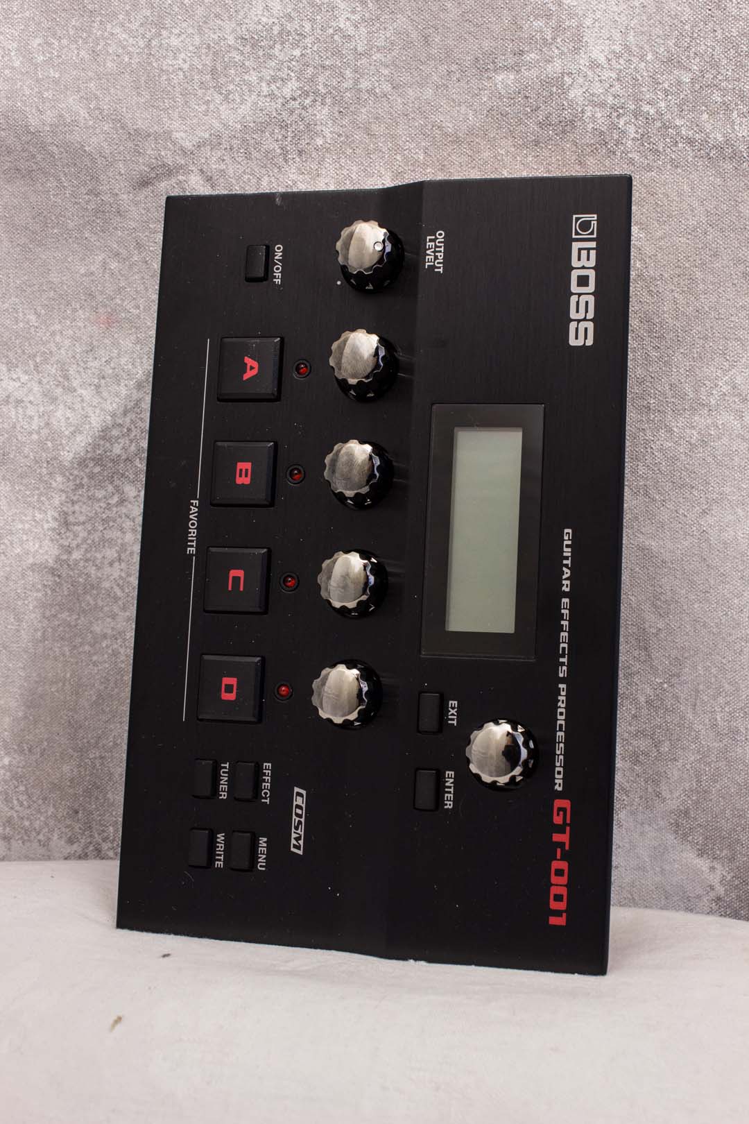 Boss GT-001 Desktop Guitar Effects Processor – Topshelf Instruments