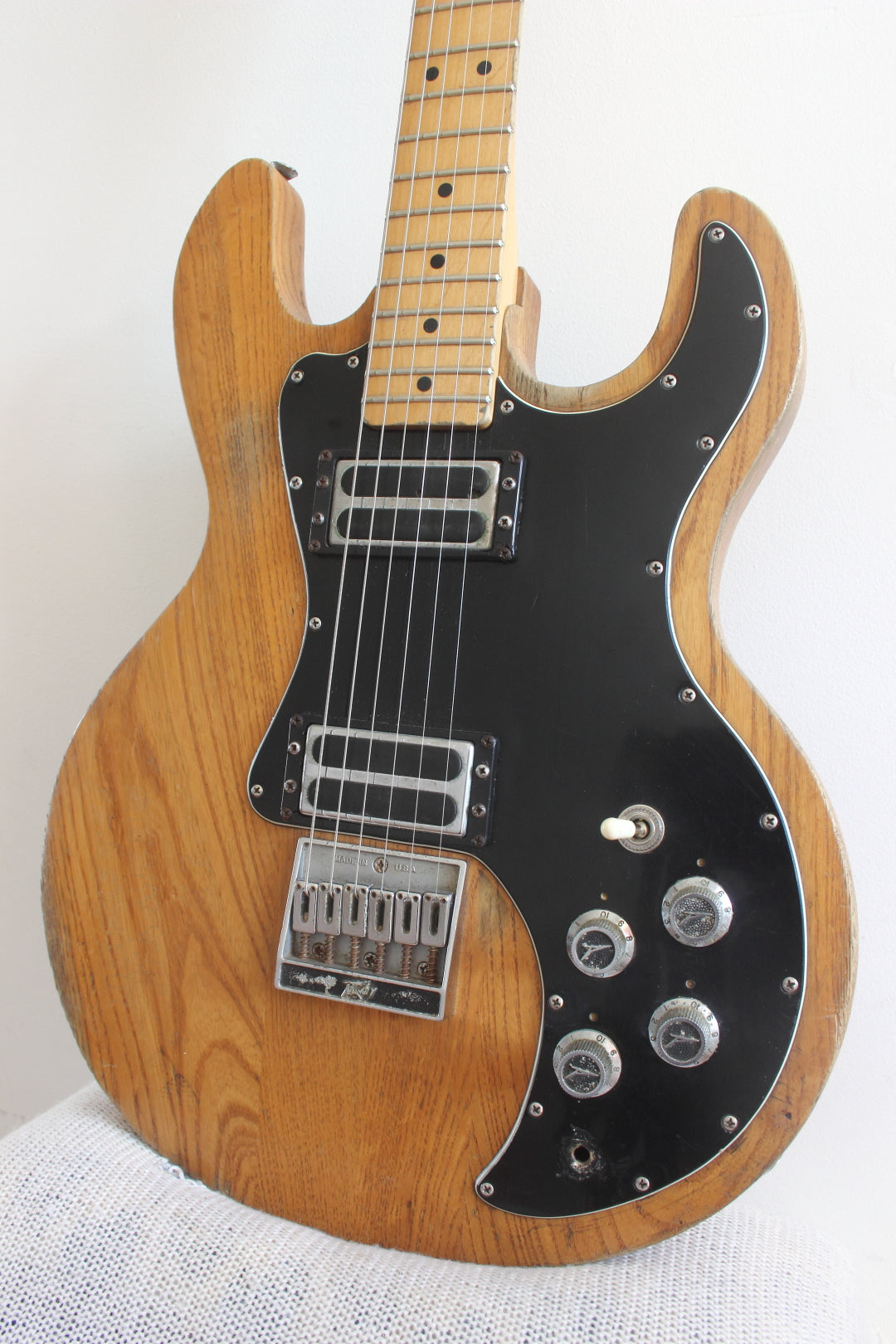Peavey T-60 Natural Finish 1979 – Topshelf Instruments