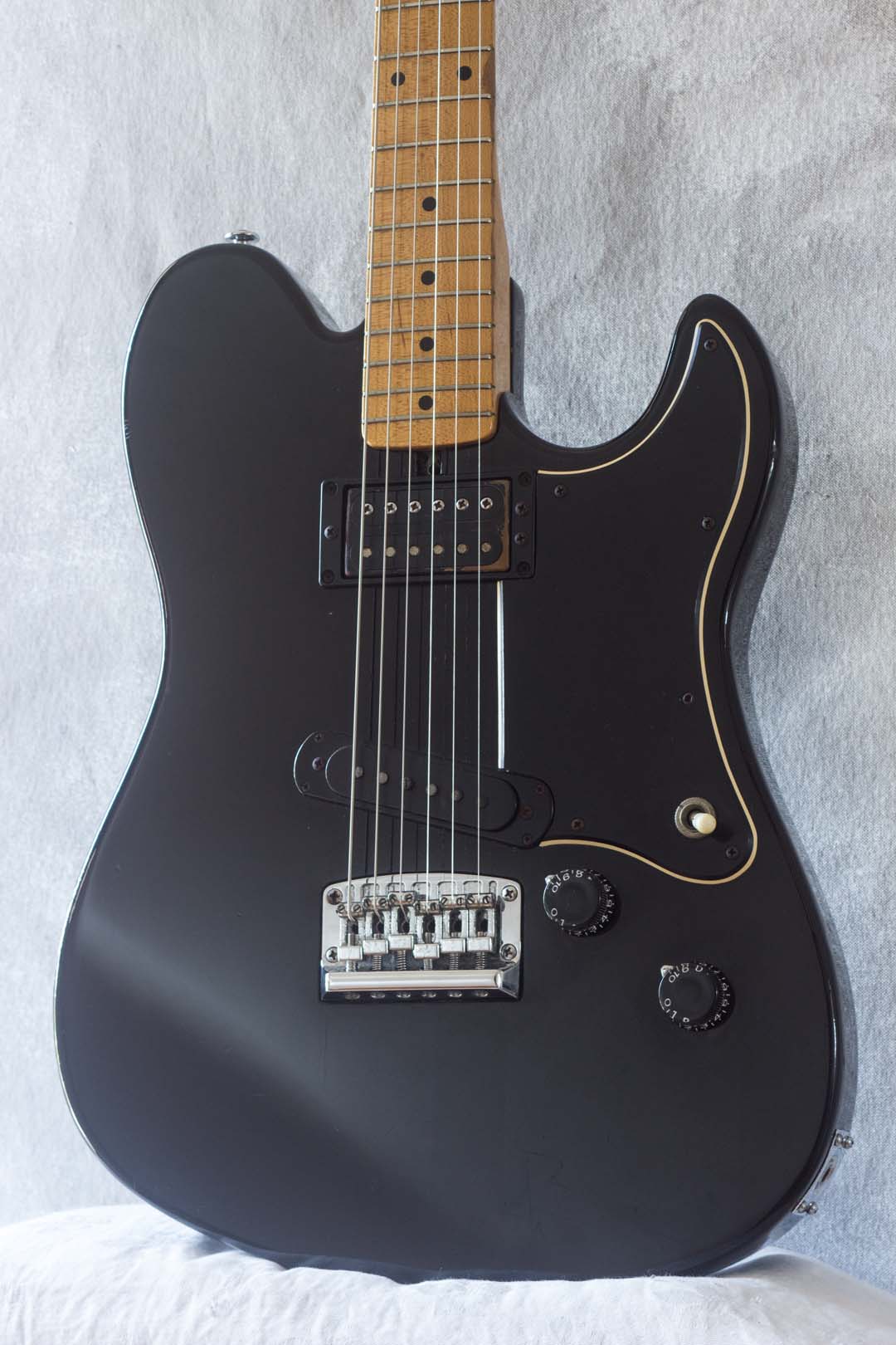 Yamaha SJ500 Super Jam Black 1978 – Topshelf Instruments