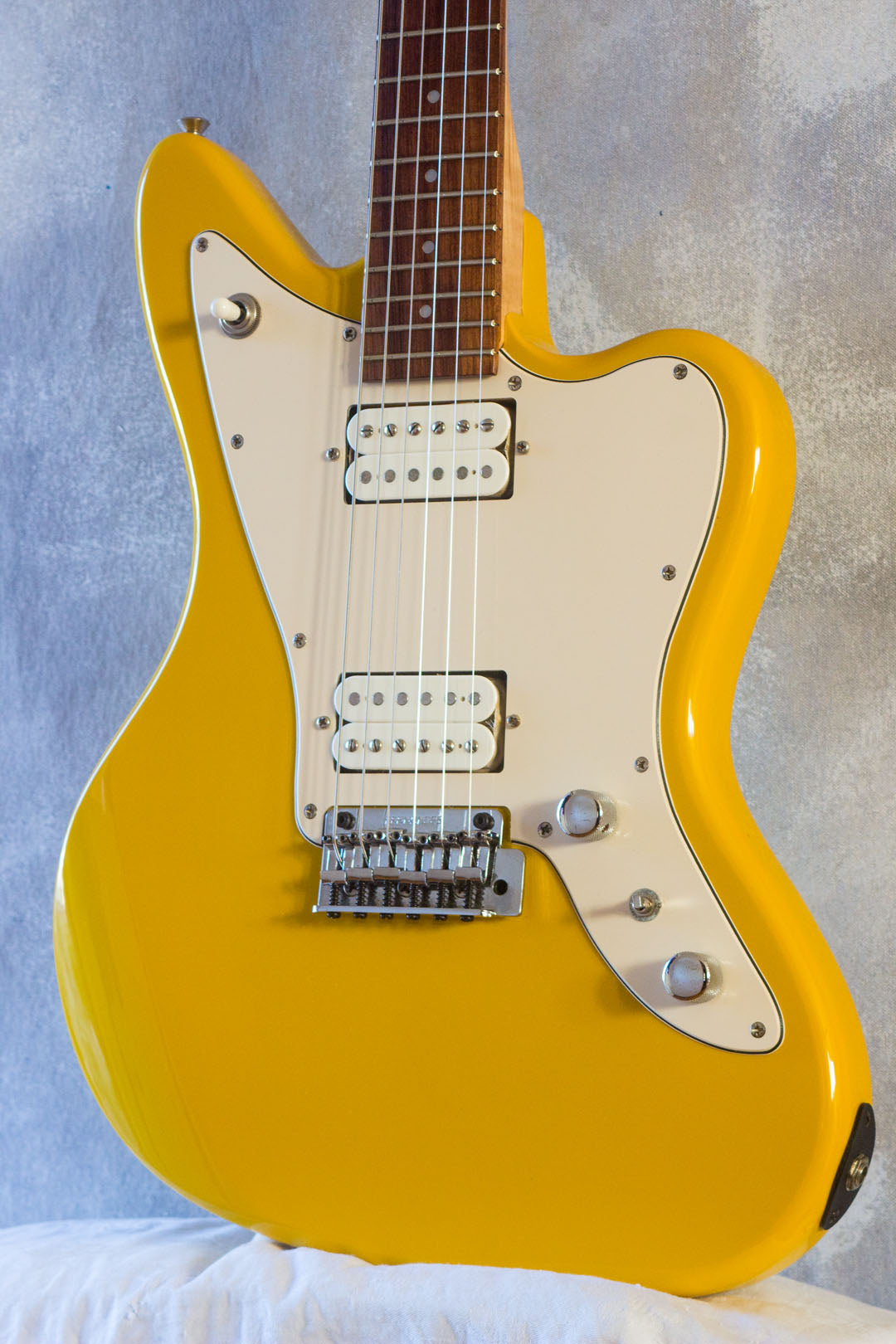 Fernandes JG-45 Yellow 1999 – Topshelf Instruments