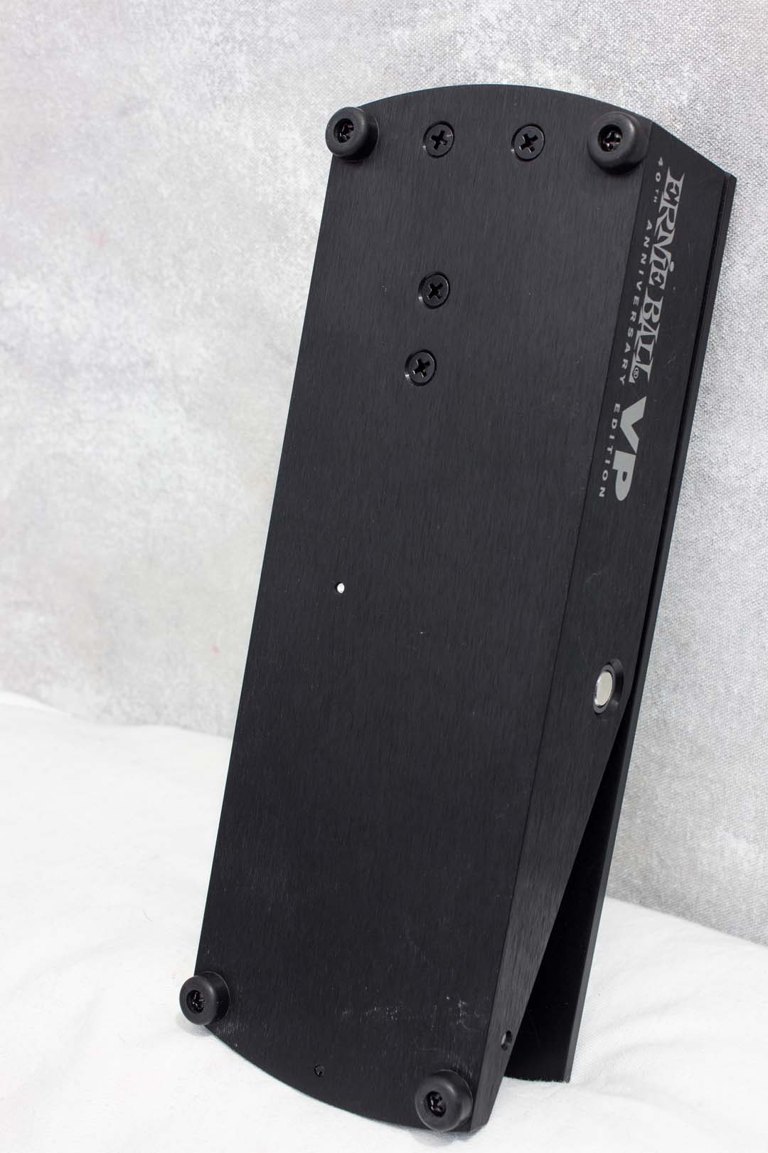 ernie ball 40th anniversary volume pedal Ernie Ball VP 40th Anniversary Volume Pedal – Topshelf Instruments