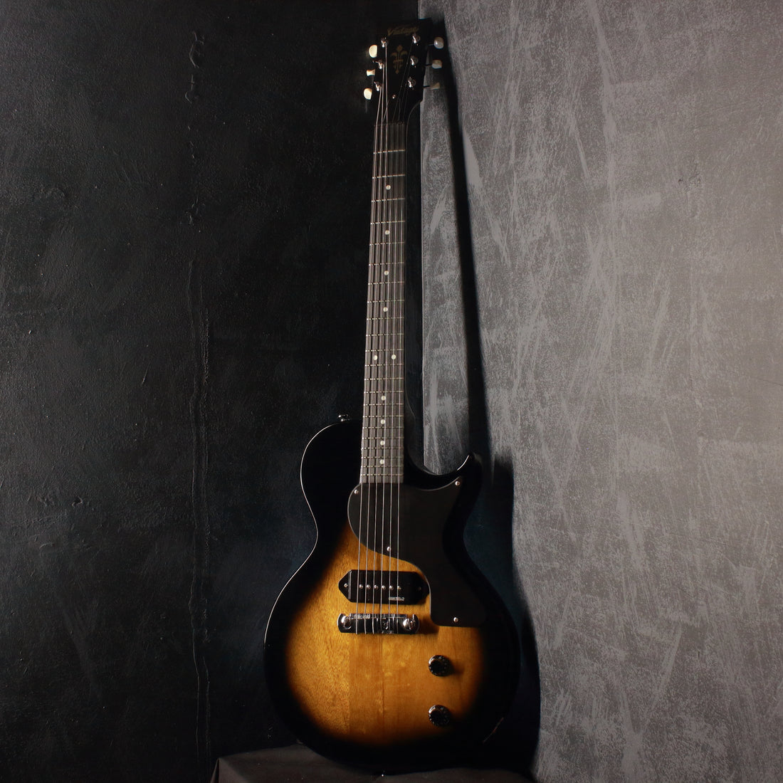 Vintage Reissued Series V120 Sunburst 2020