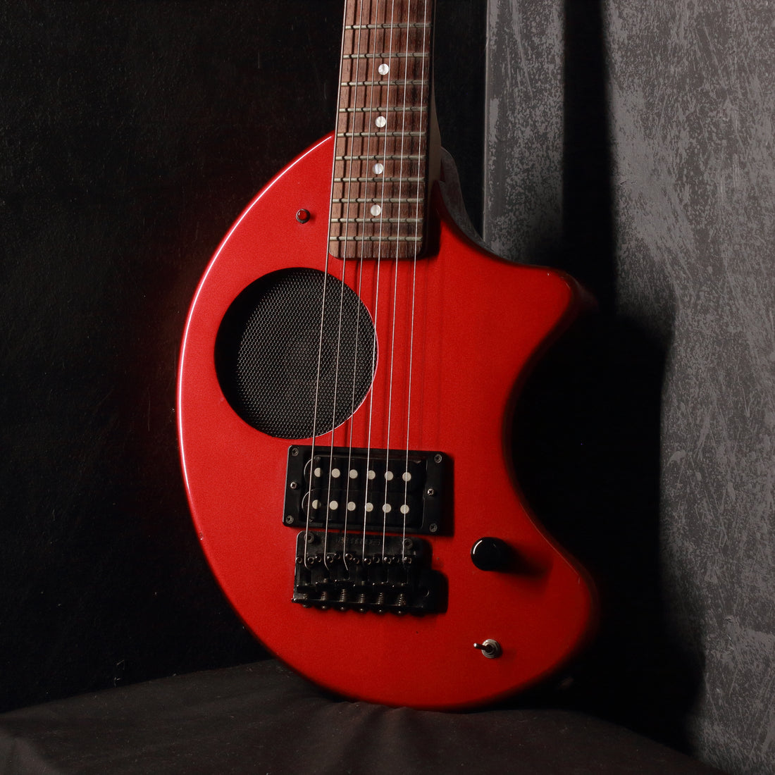 Nomad　Fernandes　Apple　Instruments　–　Travel　Candy　Topshelf　Red　c2000　ZO-3　Guitar