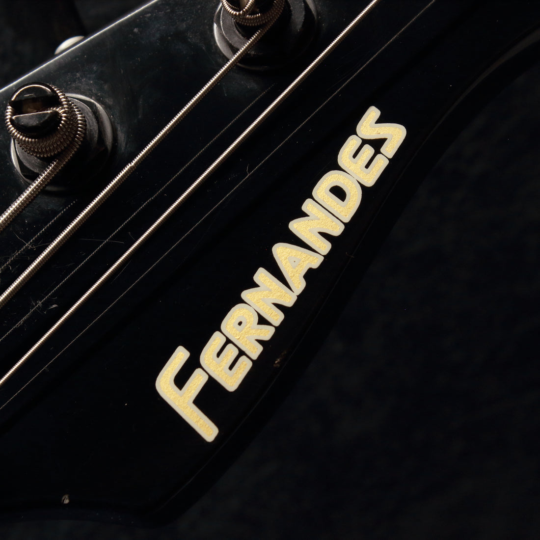 Fernandes FRB-55 Revolver Bass Black 1987