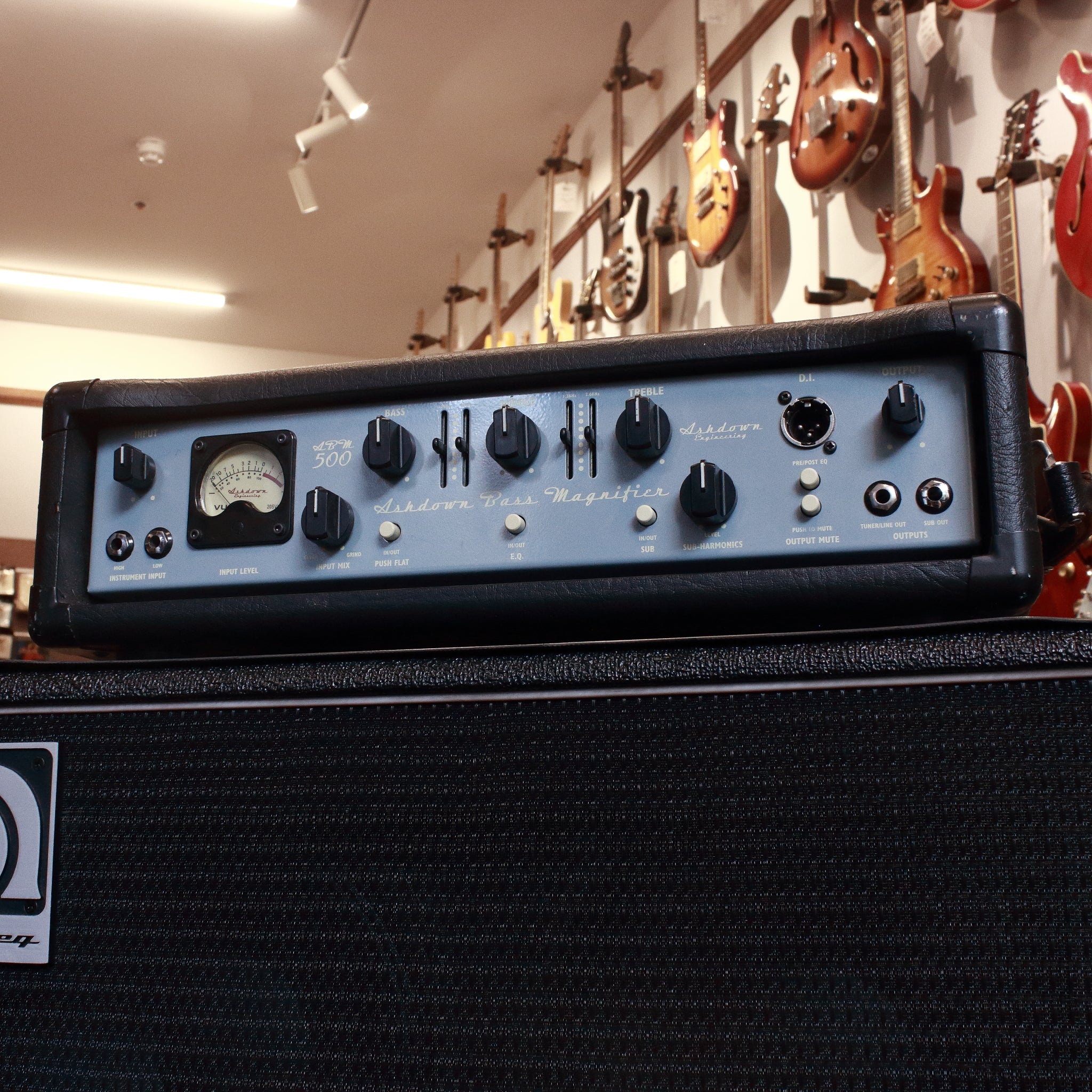 Ashdown ABM500H 575W Bass Amp Head – Topshelf Instruments