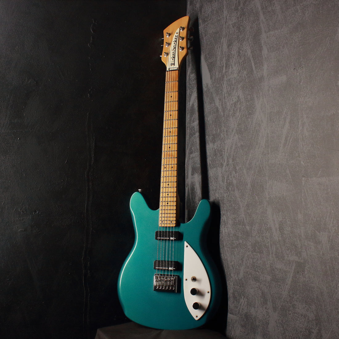 Rickenbacker 220 Hamburg Turquoise 1994 – Topshelf Instruments