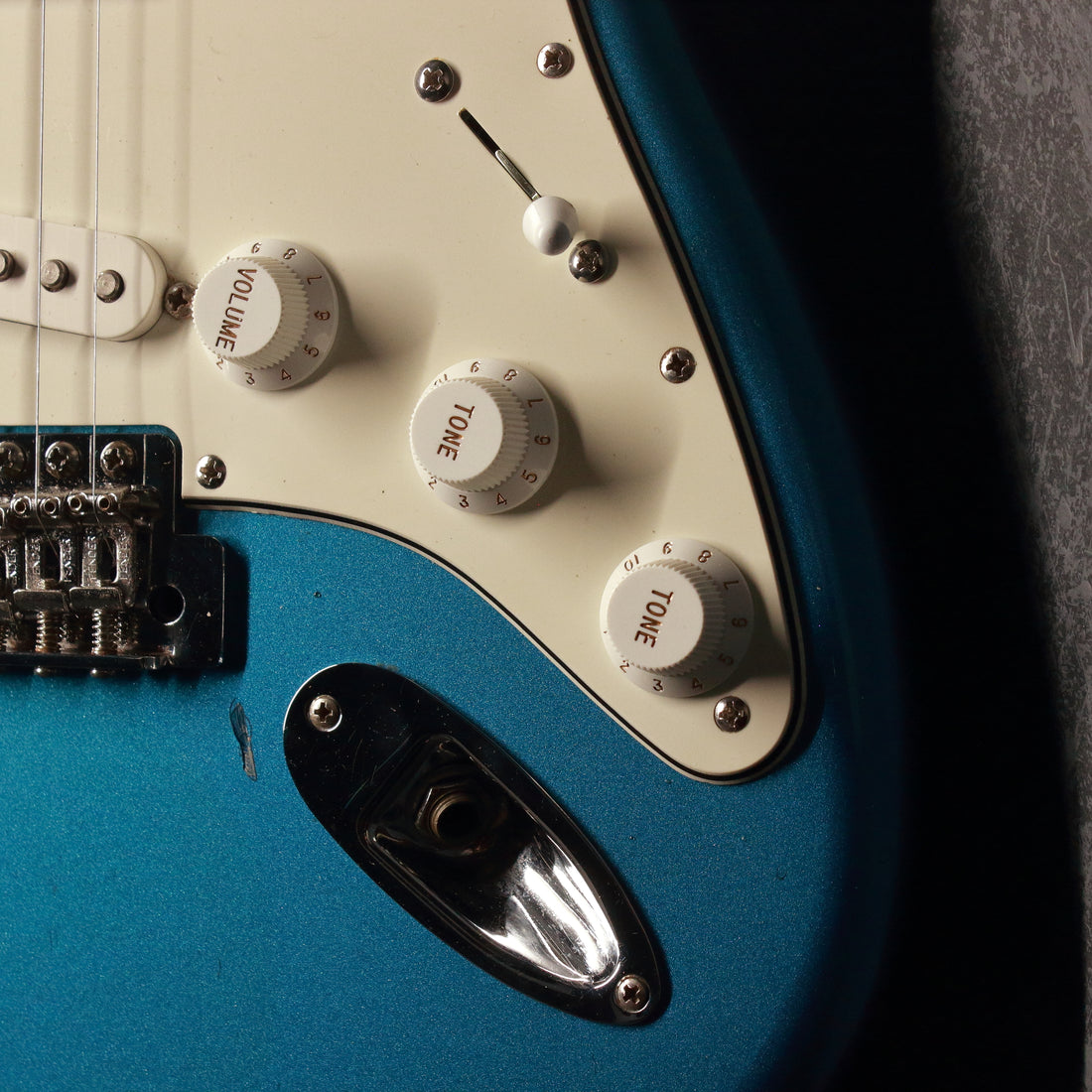 Fender Standard Stratocaster Lake Placid Blue 2016