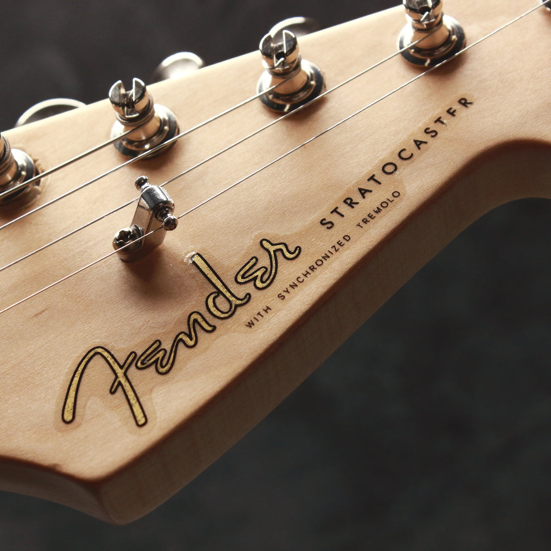 Fender Eric Clapton Signature Pewter, 2000 /*No Longer Available* – The  Twelfth Fret • Guitarists' Pro Shop