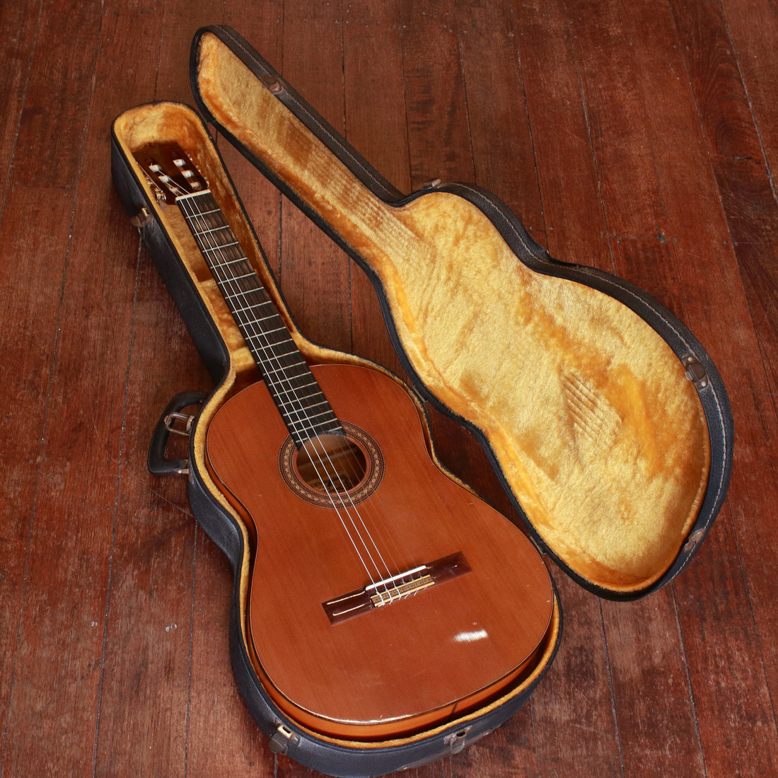 Guitarra Tamura Jupiter 35 Classical Acoustic 1968