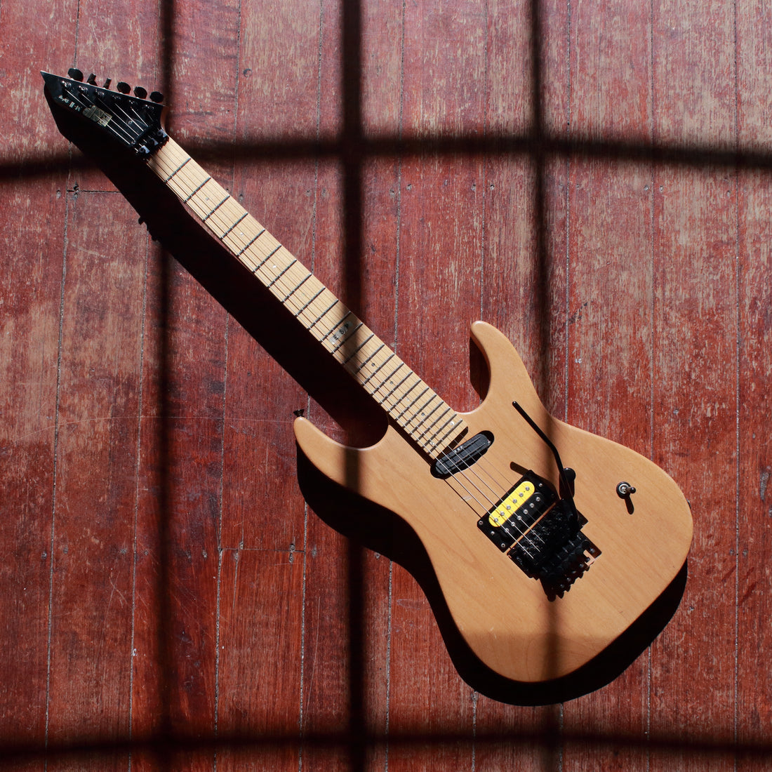 ESP Standard M-II Deluxe Natural 1992