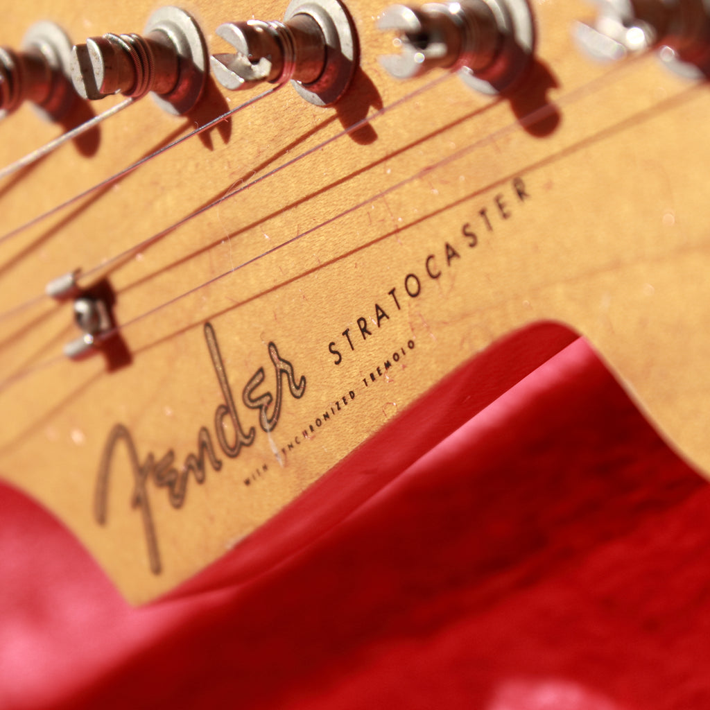 Fender Japan '62 Stratocaster ST62-53 Purple Sparkle 1993