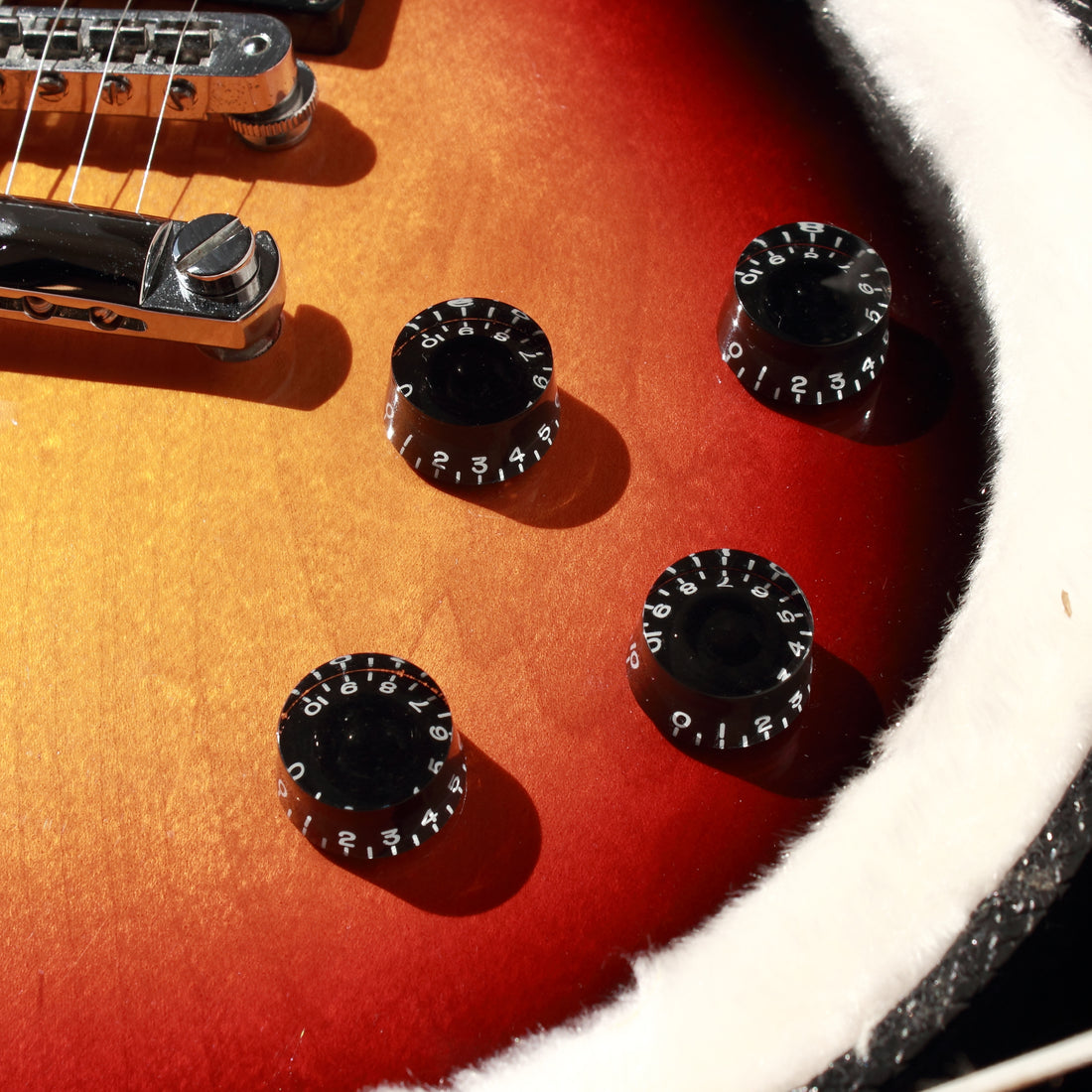 Gibson Les Paul Studio Fireburst 2011