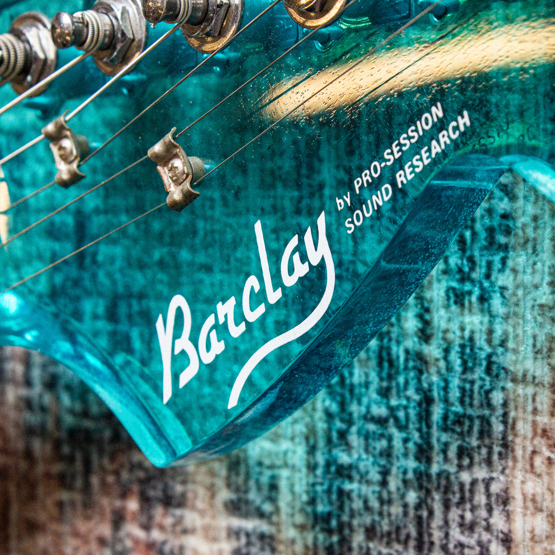 Barclay 5004 Lucite Jag-Style Blue 1995