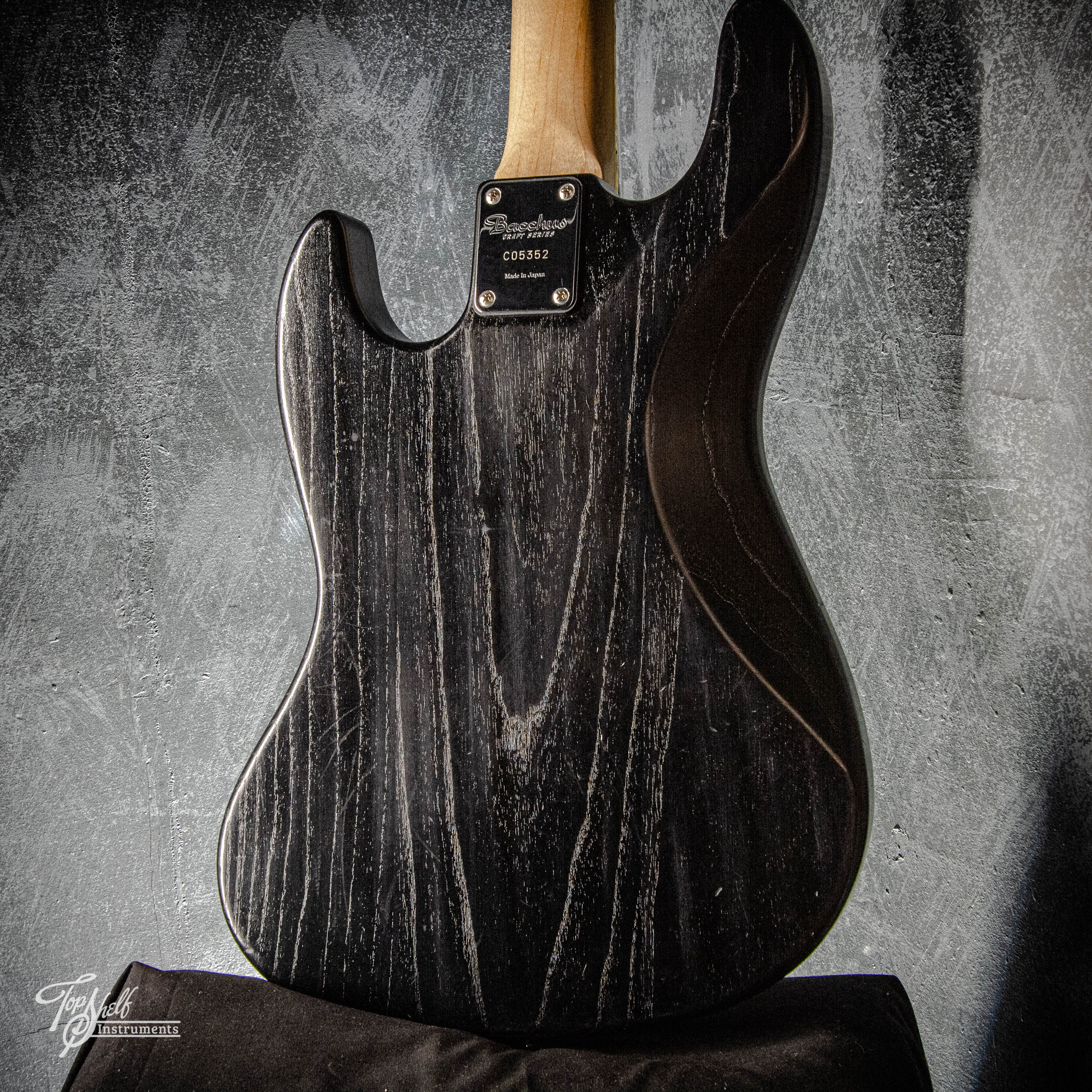 Bacchus Craft Series Woodline WL4-JB-Ash Black Oil 2014 – Topshelf ...