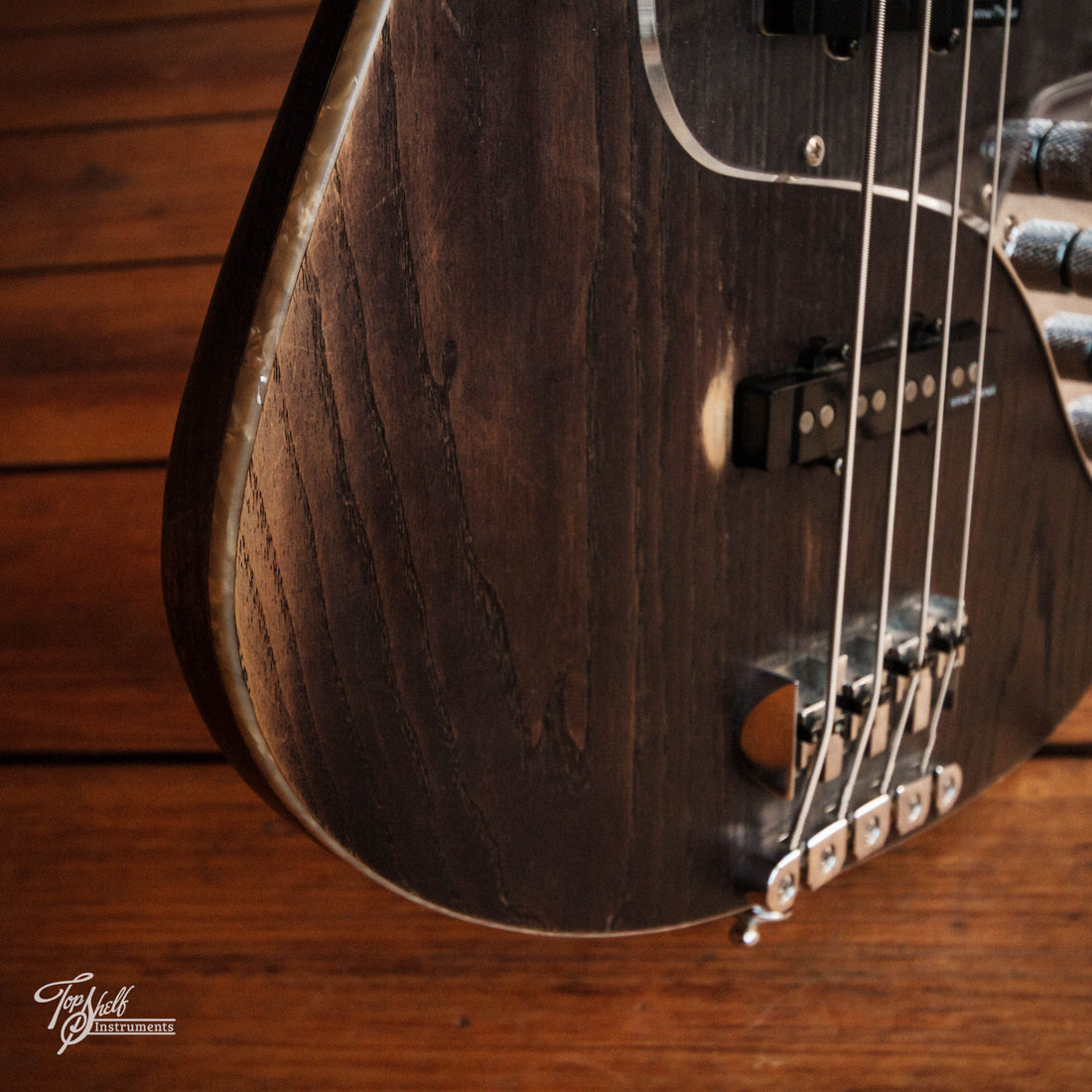 Bacchus Handmade Standard-4 Black Oil 2004