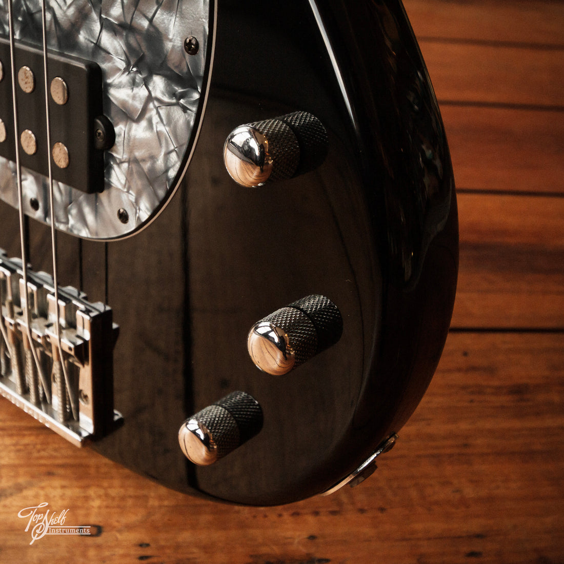 Bacchus Groove Line 4 MM Bass Black 2003