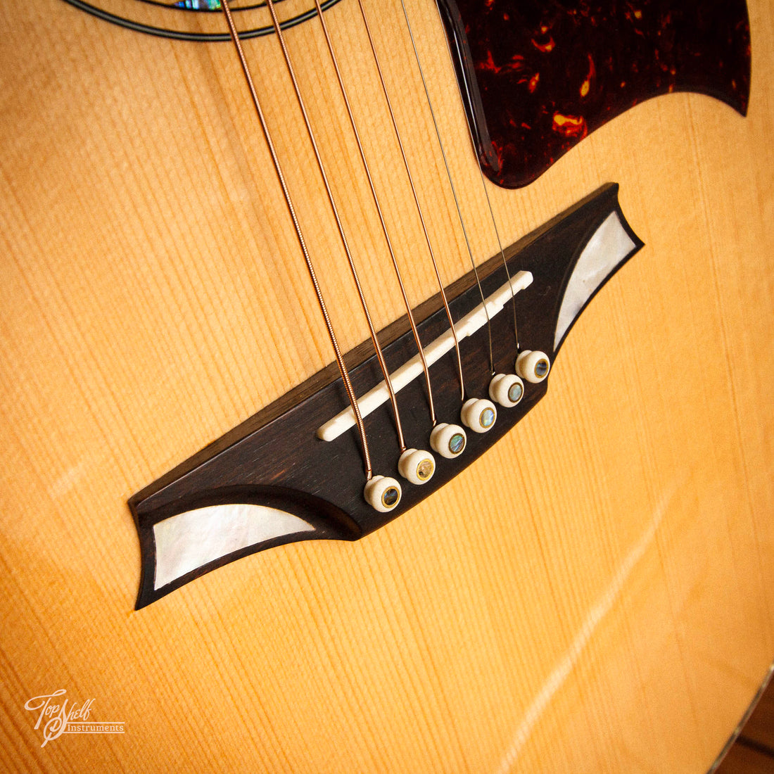 Bromo Guitars Denali Series BAN7E Jumbo Acoustic/Electric (New)