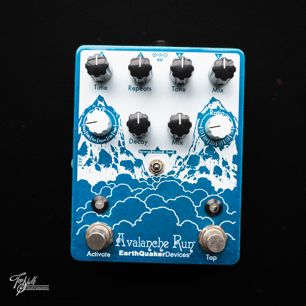 EarthQuaker Devices Avalanche Run v2 Reverb/Delay Pedal