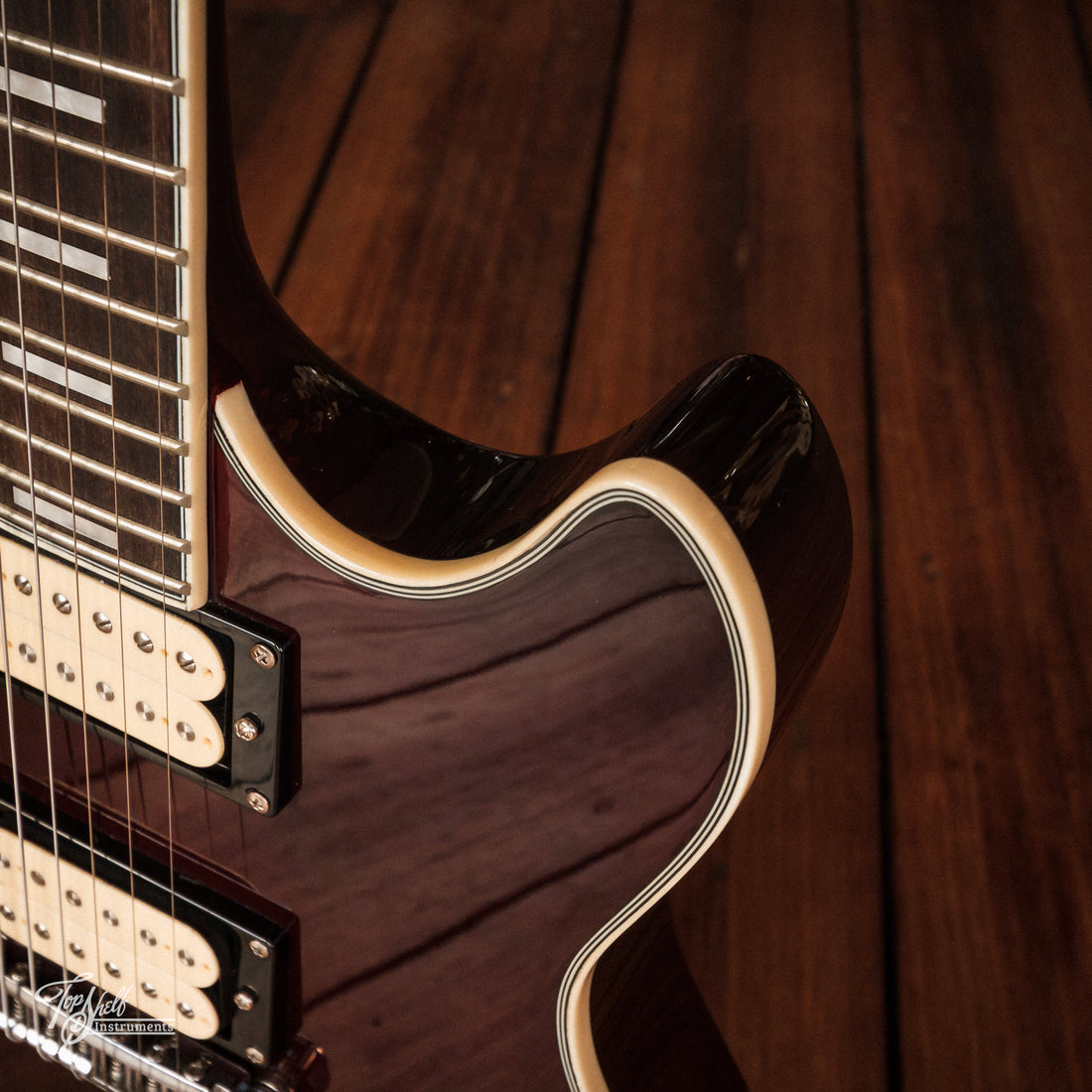 Eko M24 Vintage Wine Red 2013