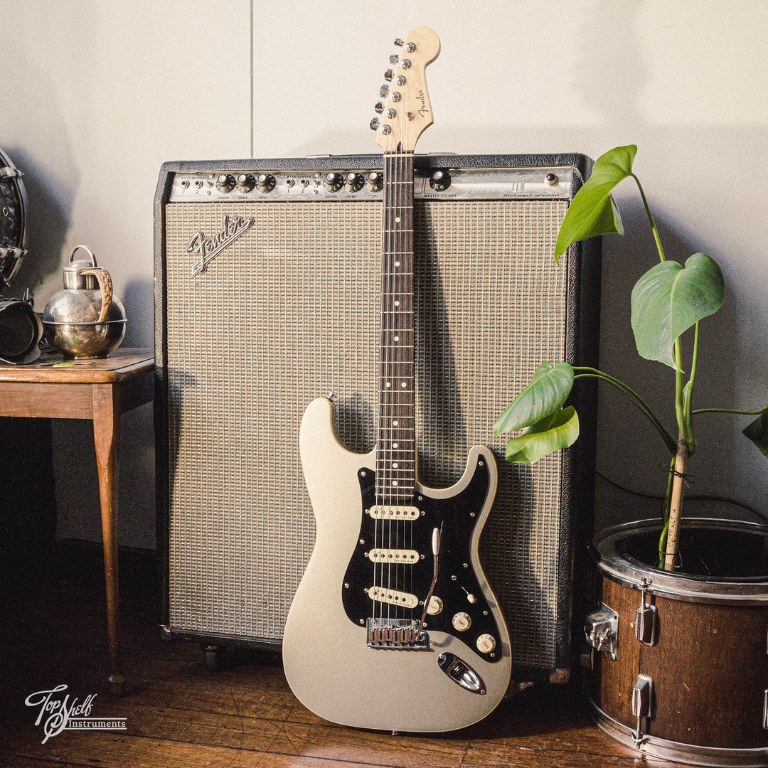 Fender Made in Japan Modern Stratocaster Inca Silver 2019 – Topshelf ...