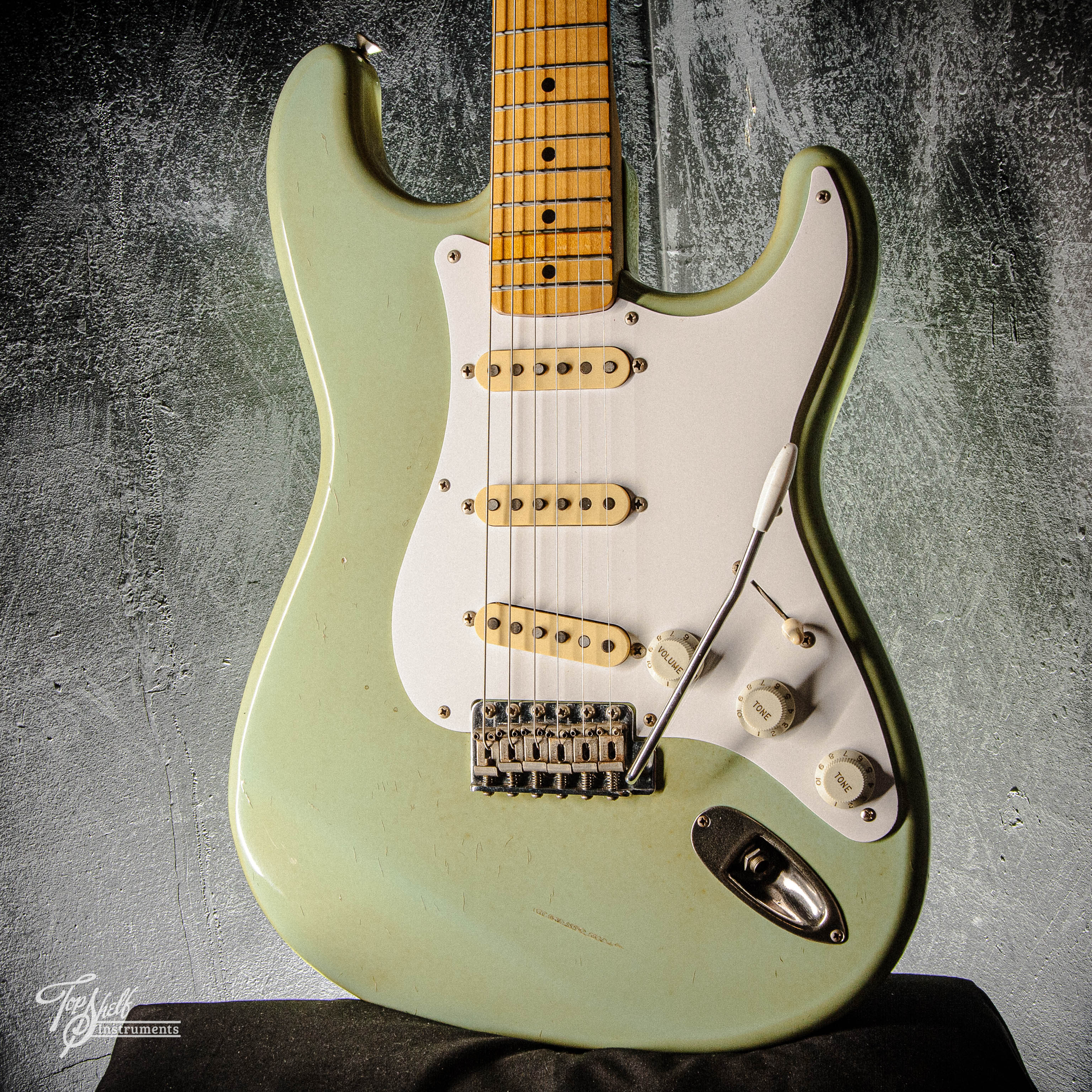 Fender Japan '57 Stratocaster ST57-58US Aged Sonic Blue 2000 – Topshelf ...