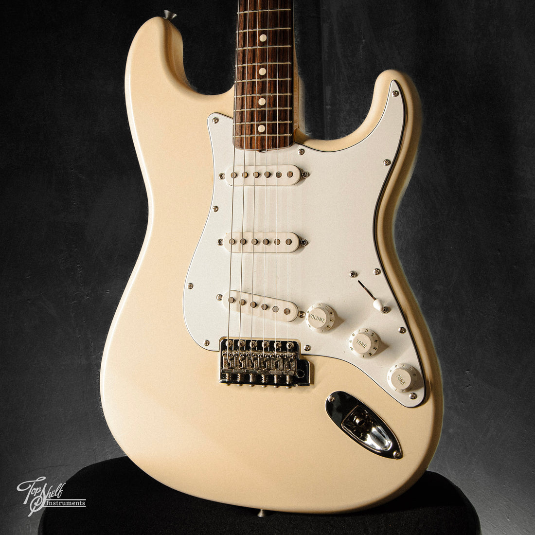 Fender Japan '62 Stratocaster ST62-US Vintage White 2012