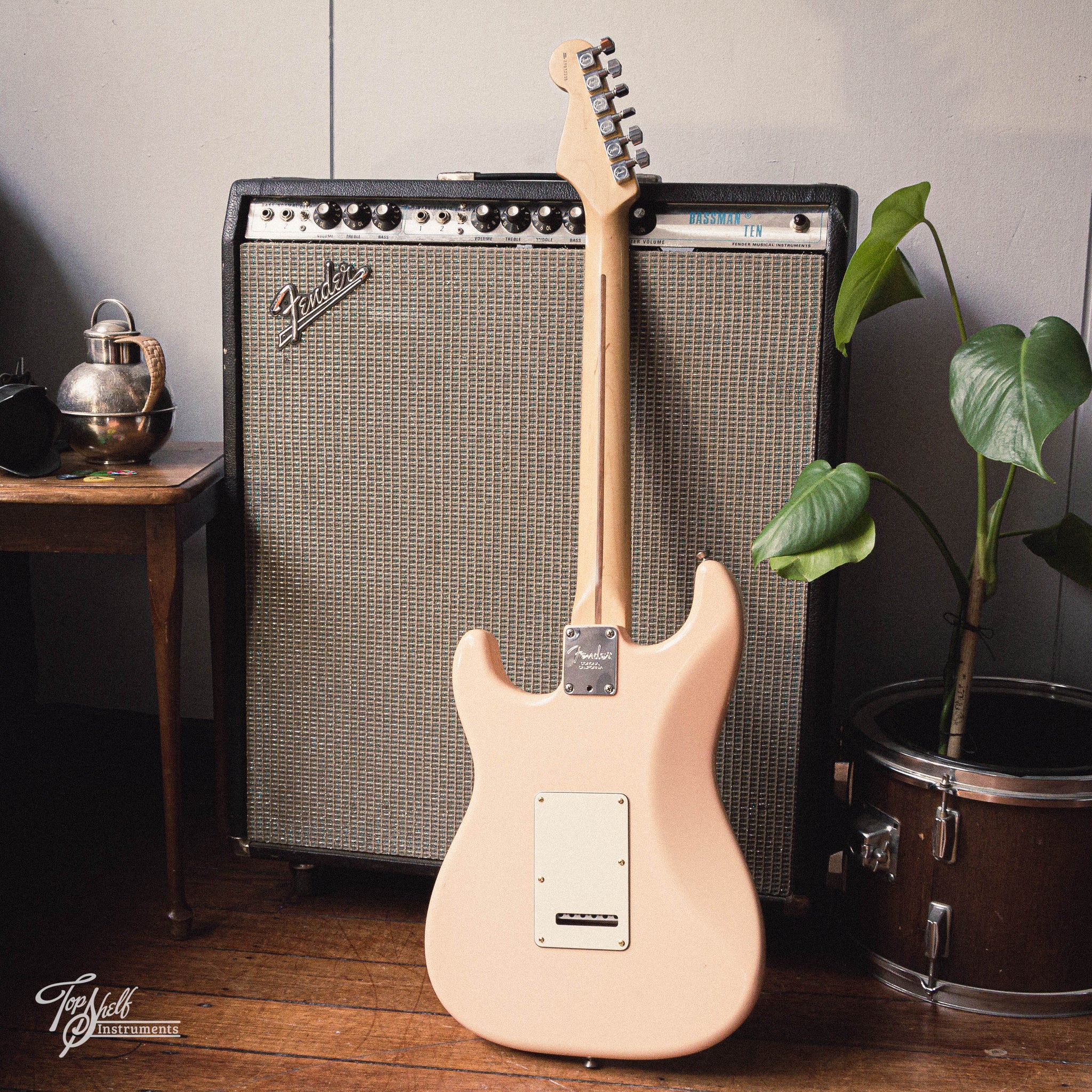 Fender American Deluxe Stratocaster Shell Pink 2005 – Topshelf Instruments