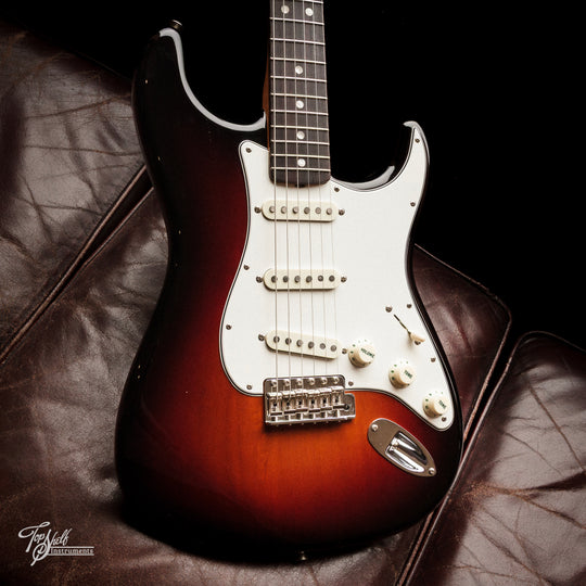 Fender American Original 60 s Stratocaster Sunburst 2022