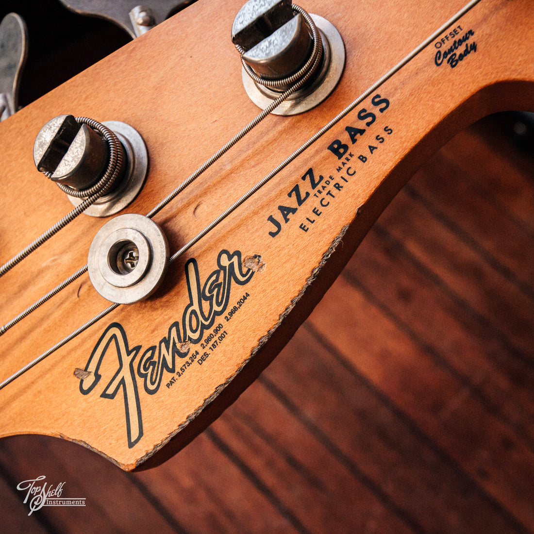 Fender Flea Jazz Bass Faded Shell Pink 2024