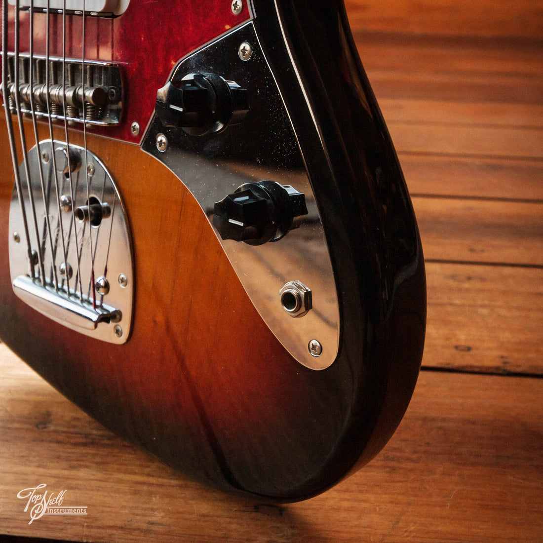 Fender Japan Bass VI Sunburst 1996