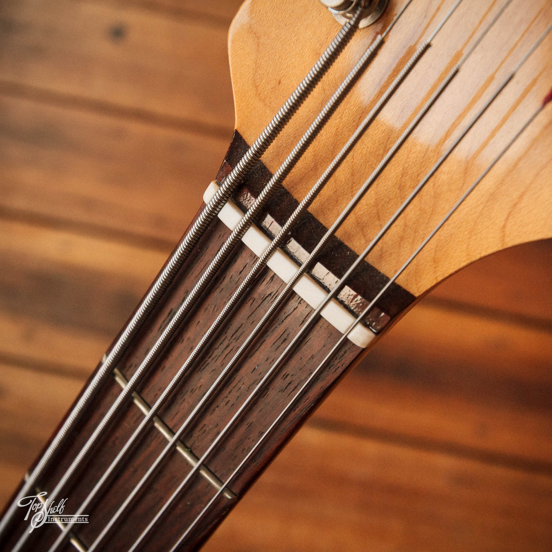 Fender Japan Bass VI Sunburst 1996